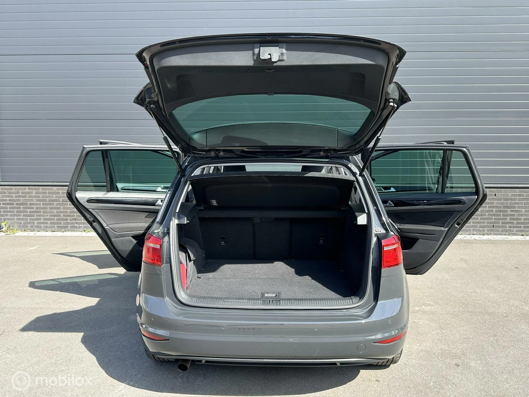 Hoofdafbeelding Volkswagen Golf Sportsvan