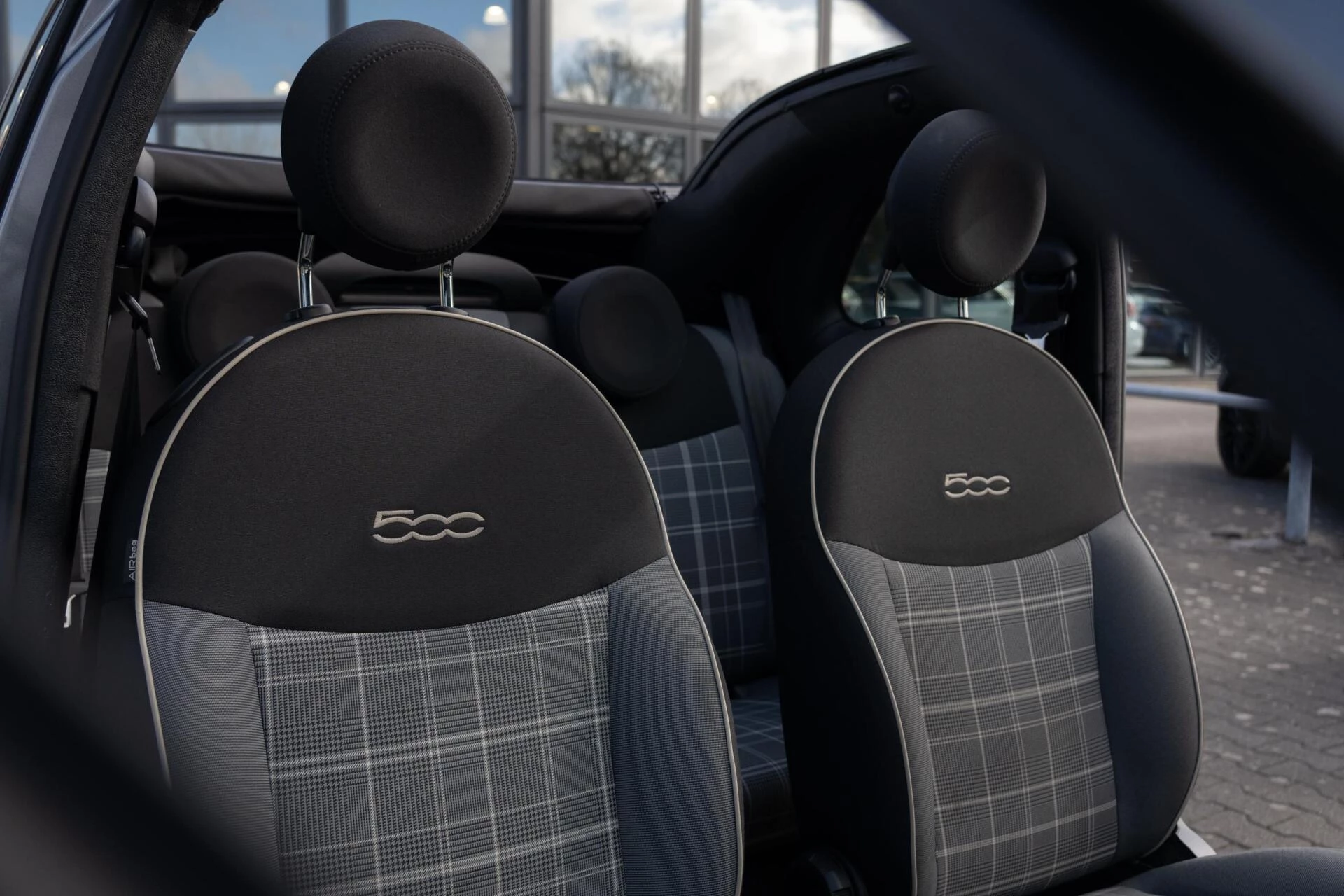 Hoofdafbeelding Fiat 500C