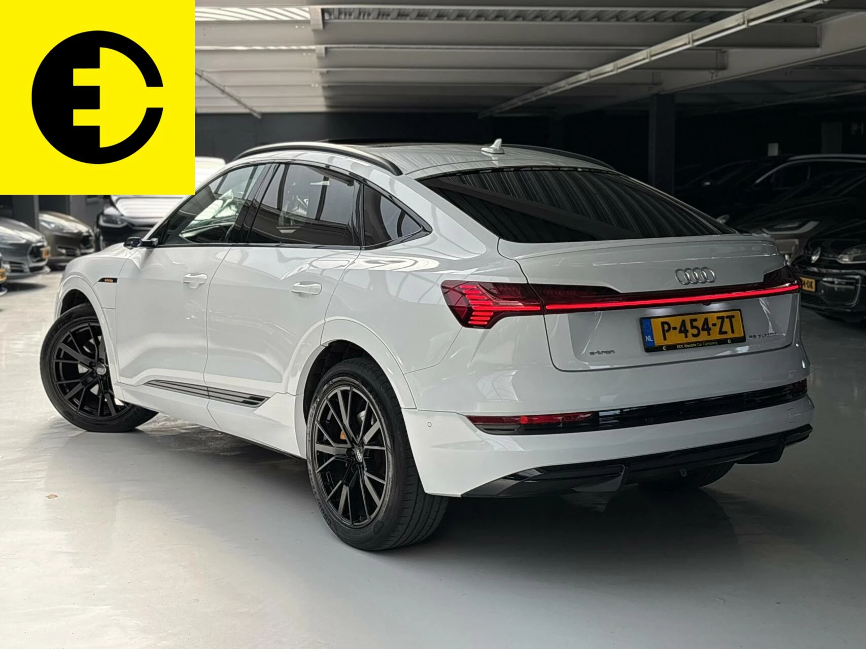Hoofdafbeelding Audi e-tron