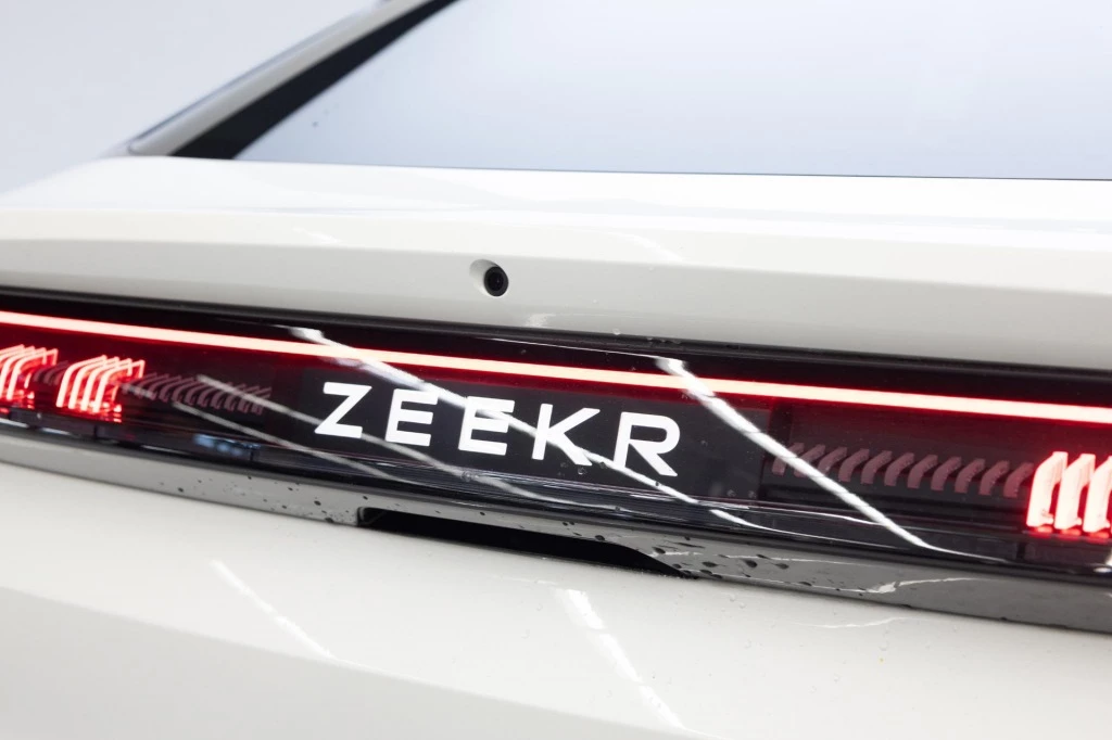 Hoofdafbeelding Zeekr 001