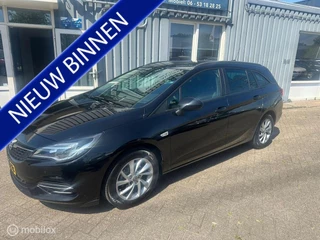 Opel Astra Sports Tourer 1.2 Business Edition