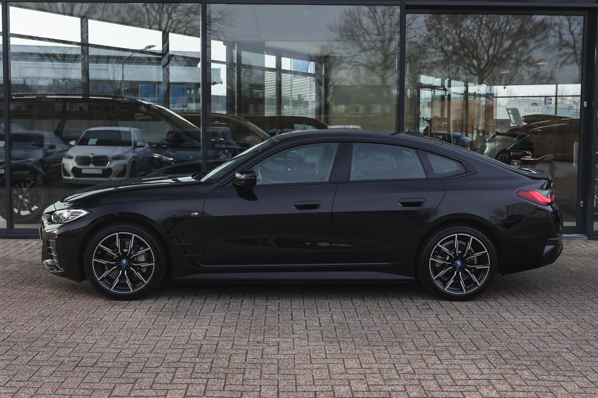 Hoofdafbeelding BMW i4