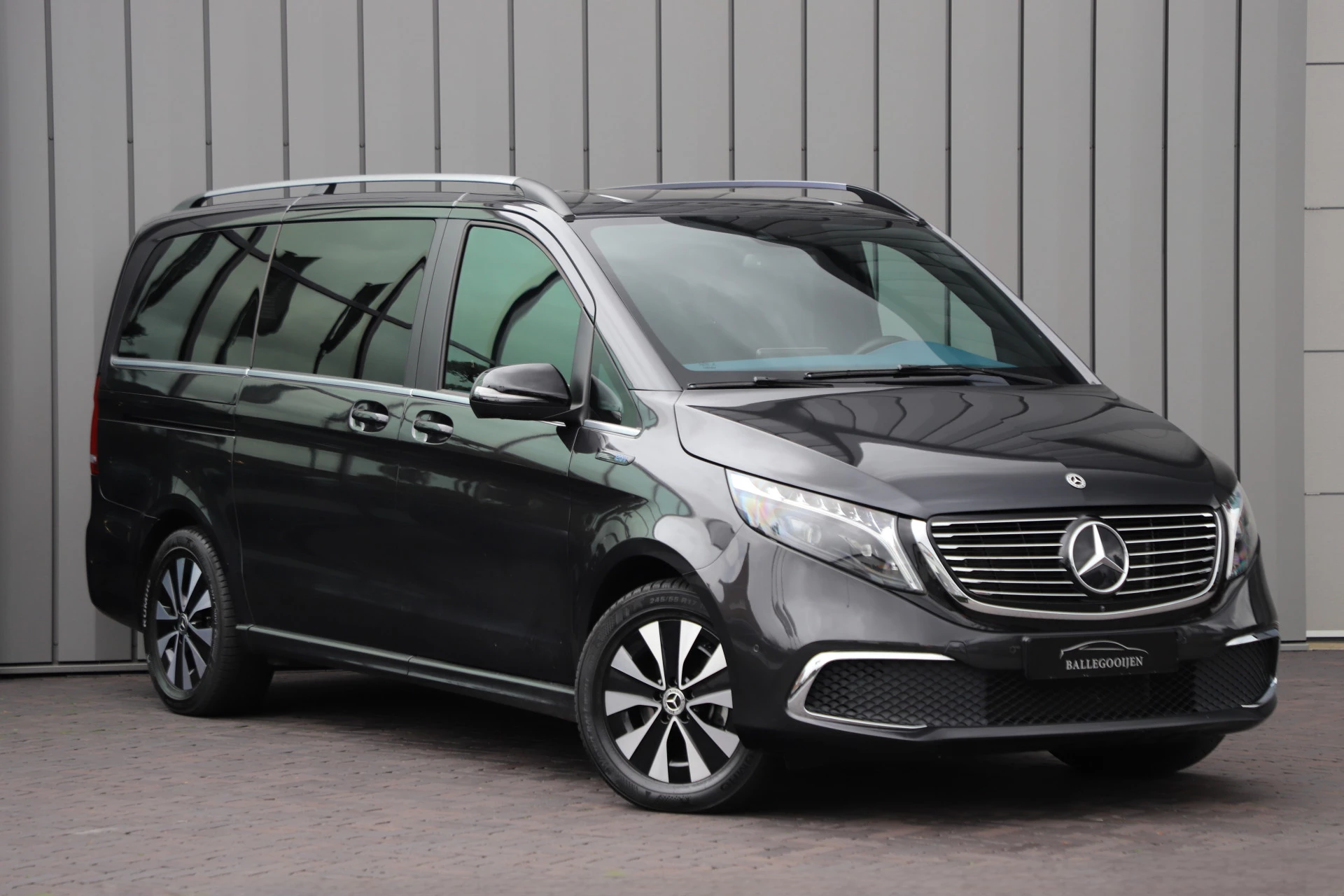 Hoofdafbeelding Mercedes-Benz EQV