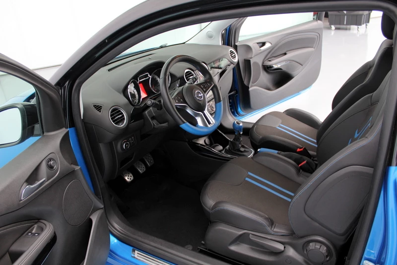 Hoofdafbeelding Opel ADAM