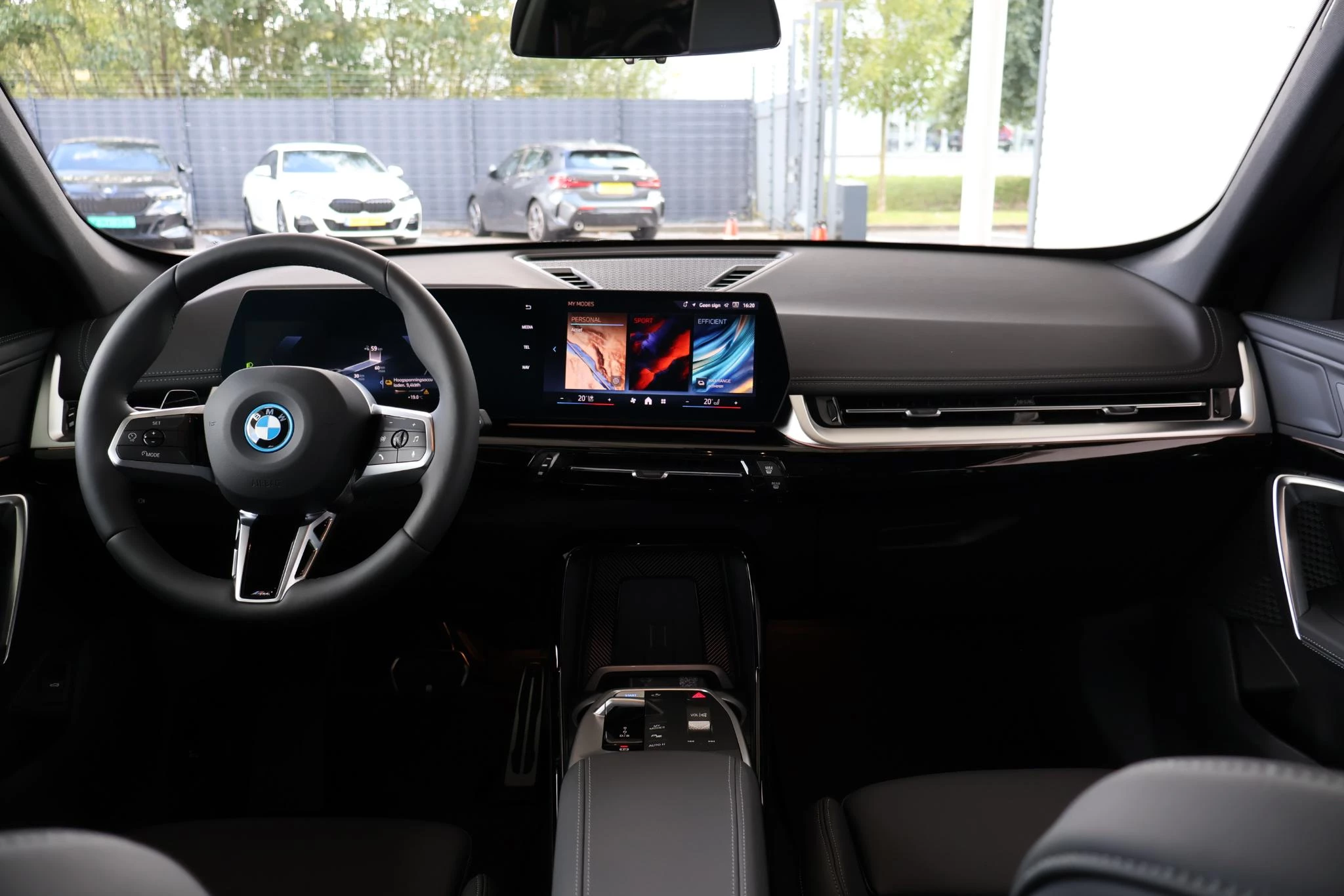 Hoofdafbeelding BMW iX1