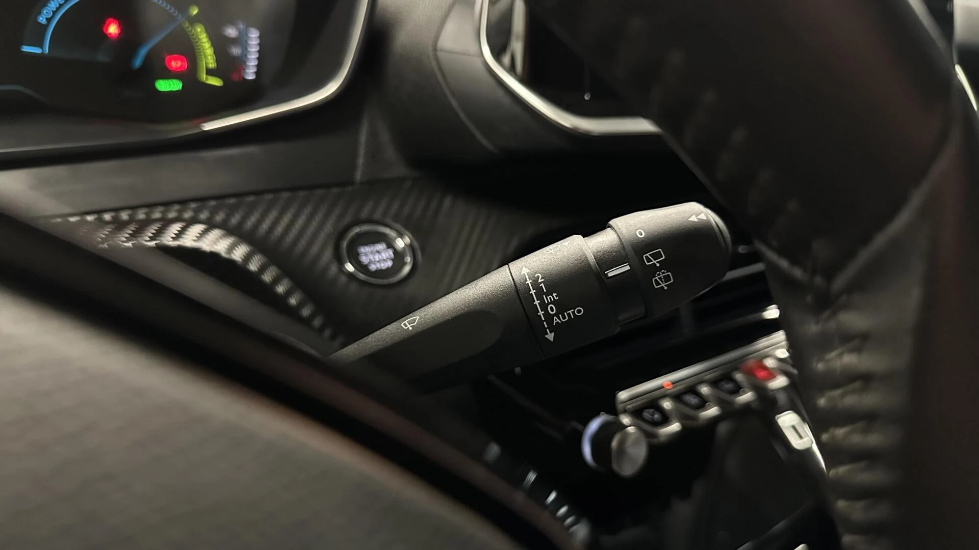 Hoofdafbeelding Peugeot e-208