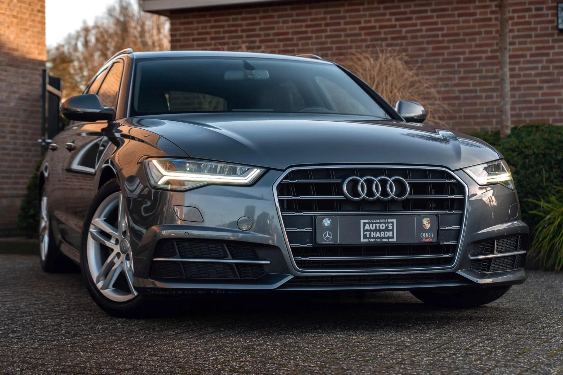 Hoofdafbeelding Audi A6