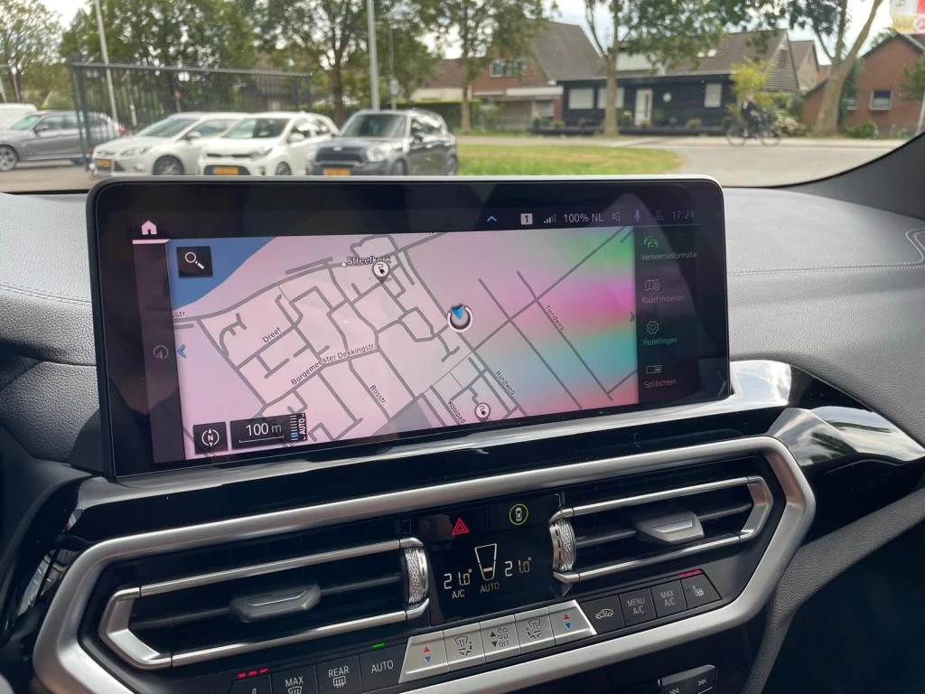 Hoofdafbeelding BMW iX3
