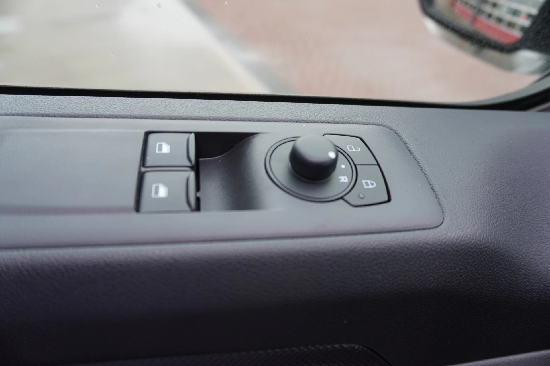 Hoofdafbeelding Ford E-Transit Custom