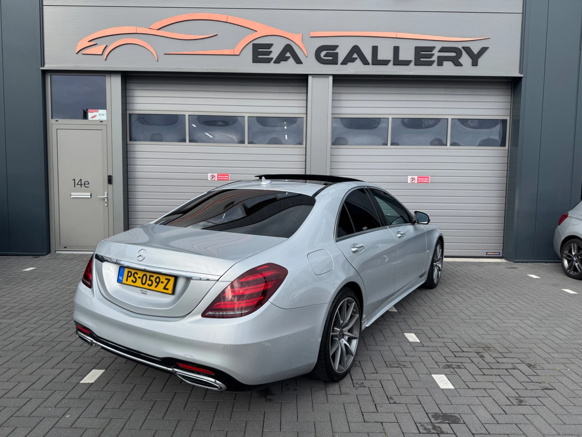 Hoofdafbeelding Mercedes-Benz S-Klasse
