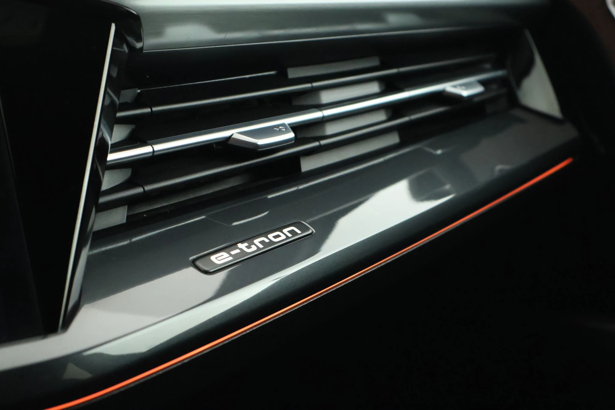 Hoofdafbeelding Audi Q4 Sportback e-tron