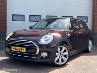 Mini Clubman 1.5 Cooper Business | All Season Banden | Navigatie | Stoelverwarming