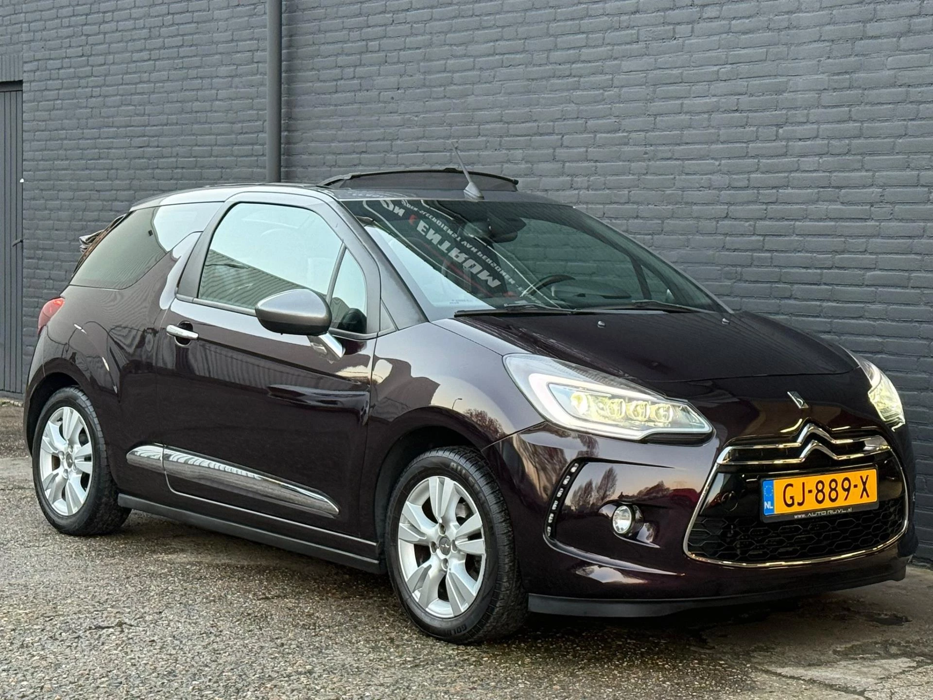 Hoofdafbeelding DS DS 3
