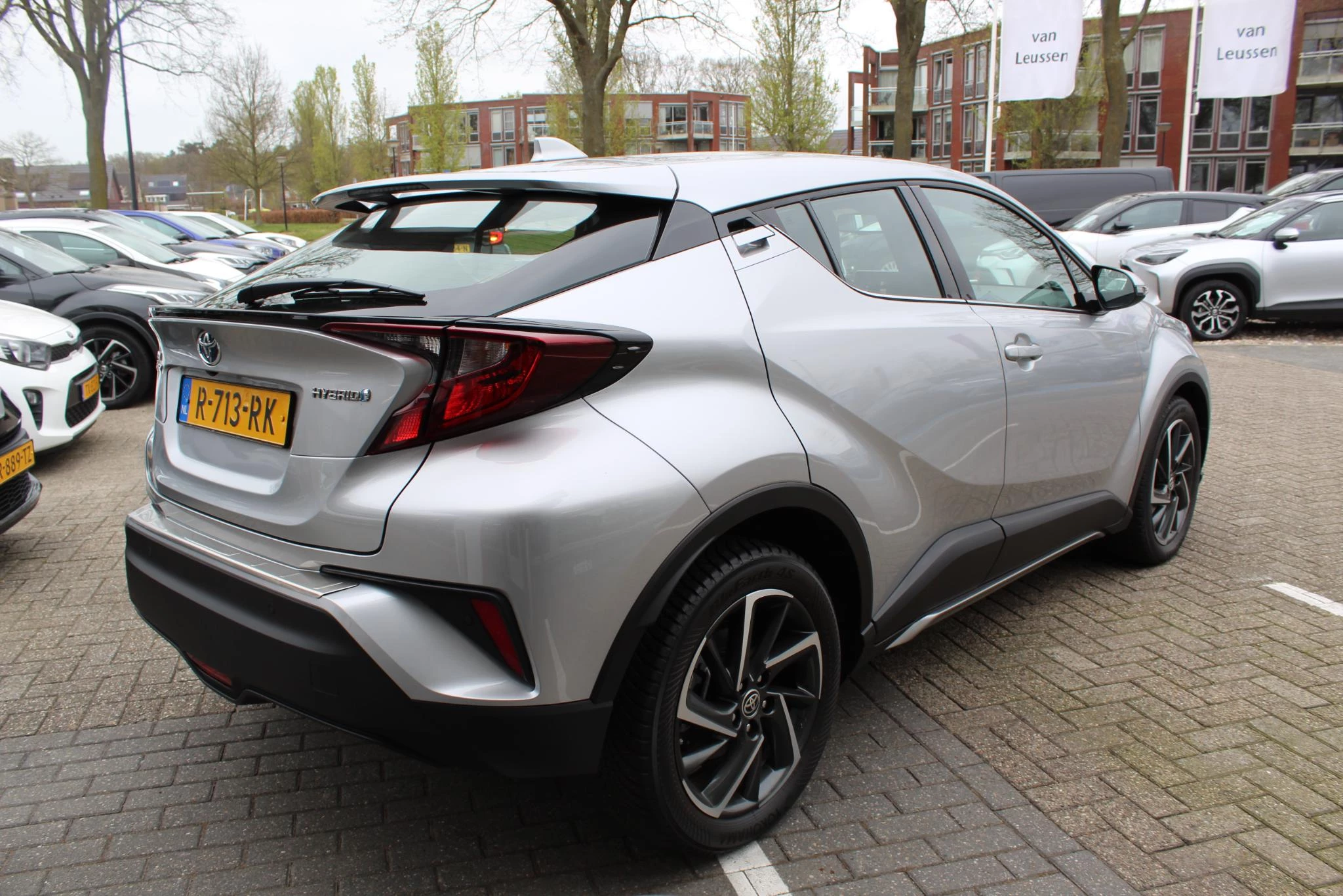 Hoofdafbeelding Toyota C-HR