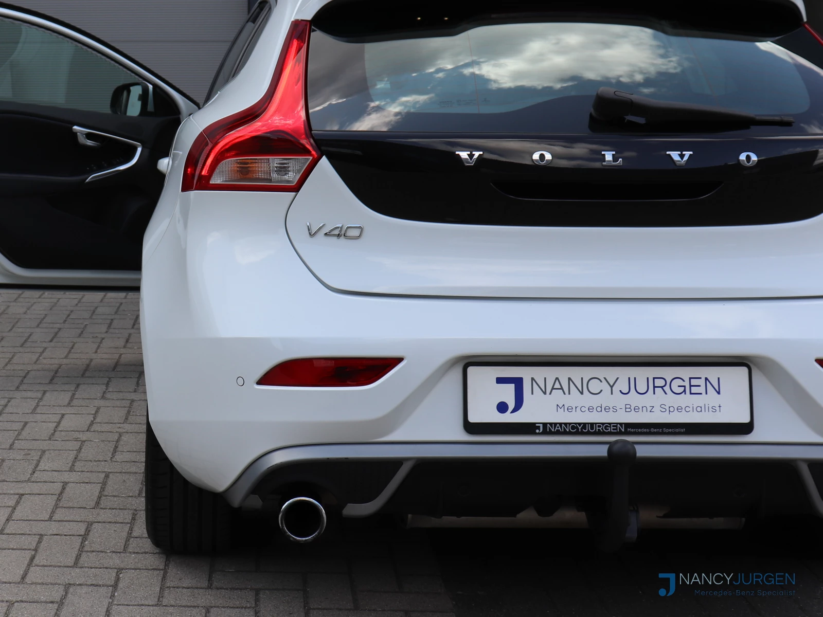 Hoofdafbeelding Volvo V40