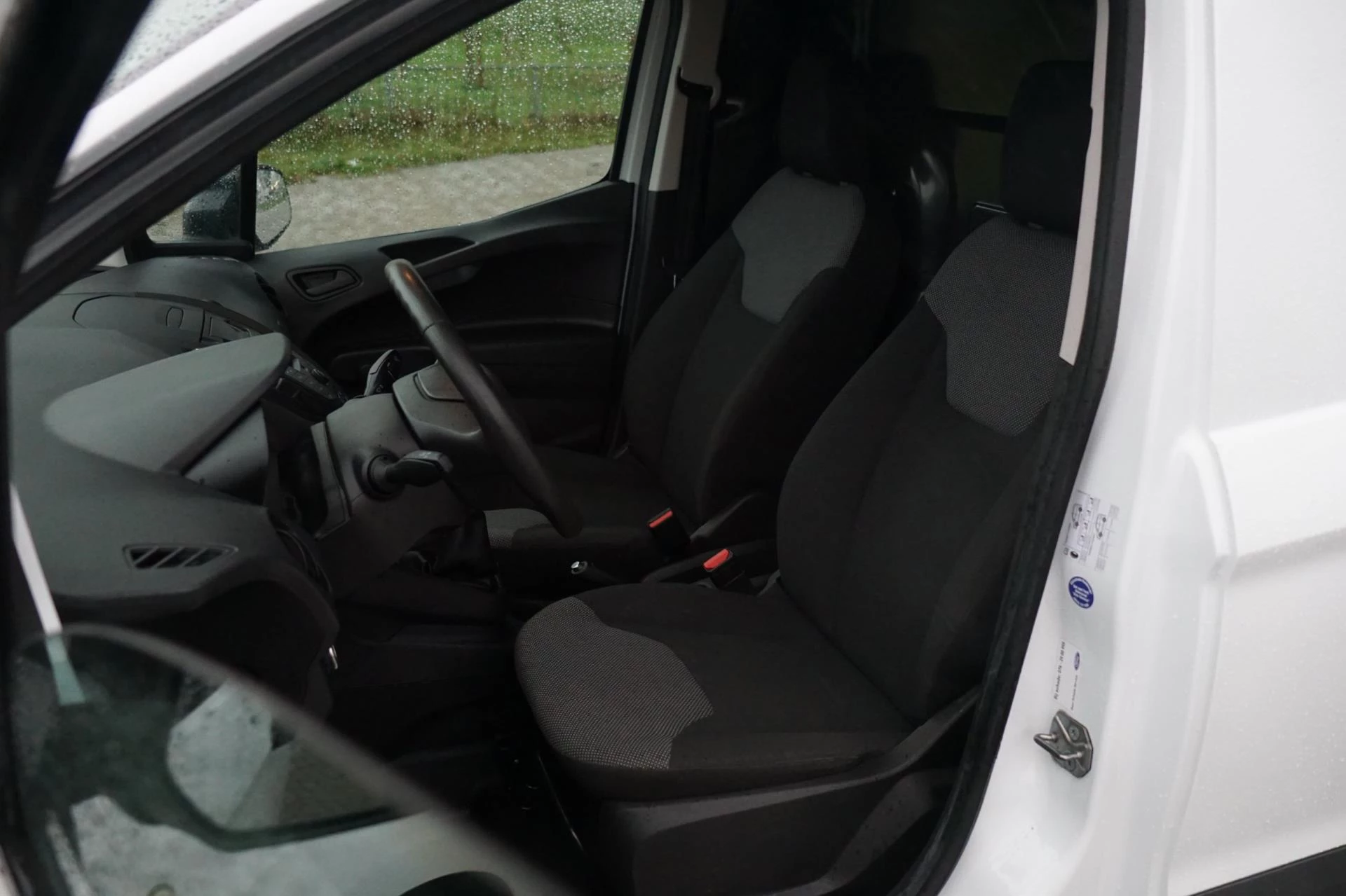 Hoofdafbeelding Ford Transit Courier