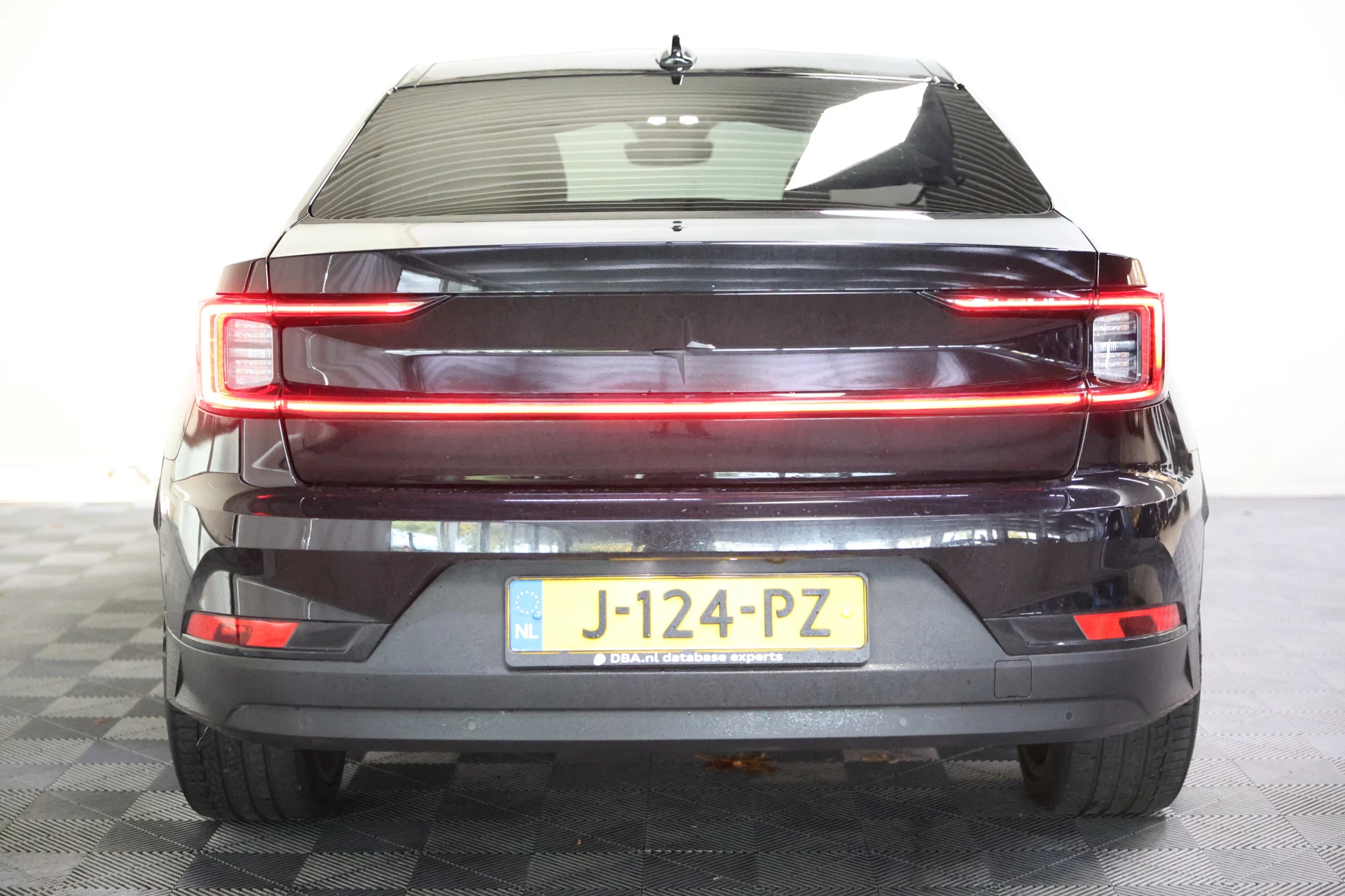Hoofdafbeelding Polestar 2