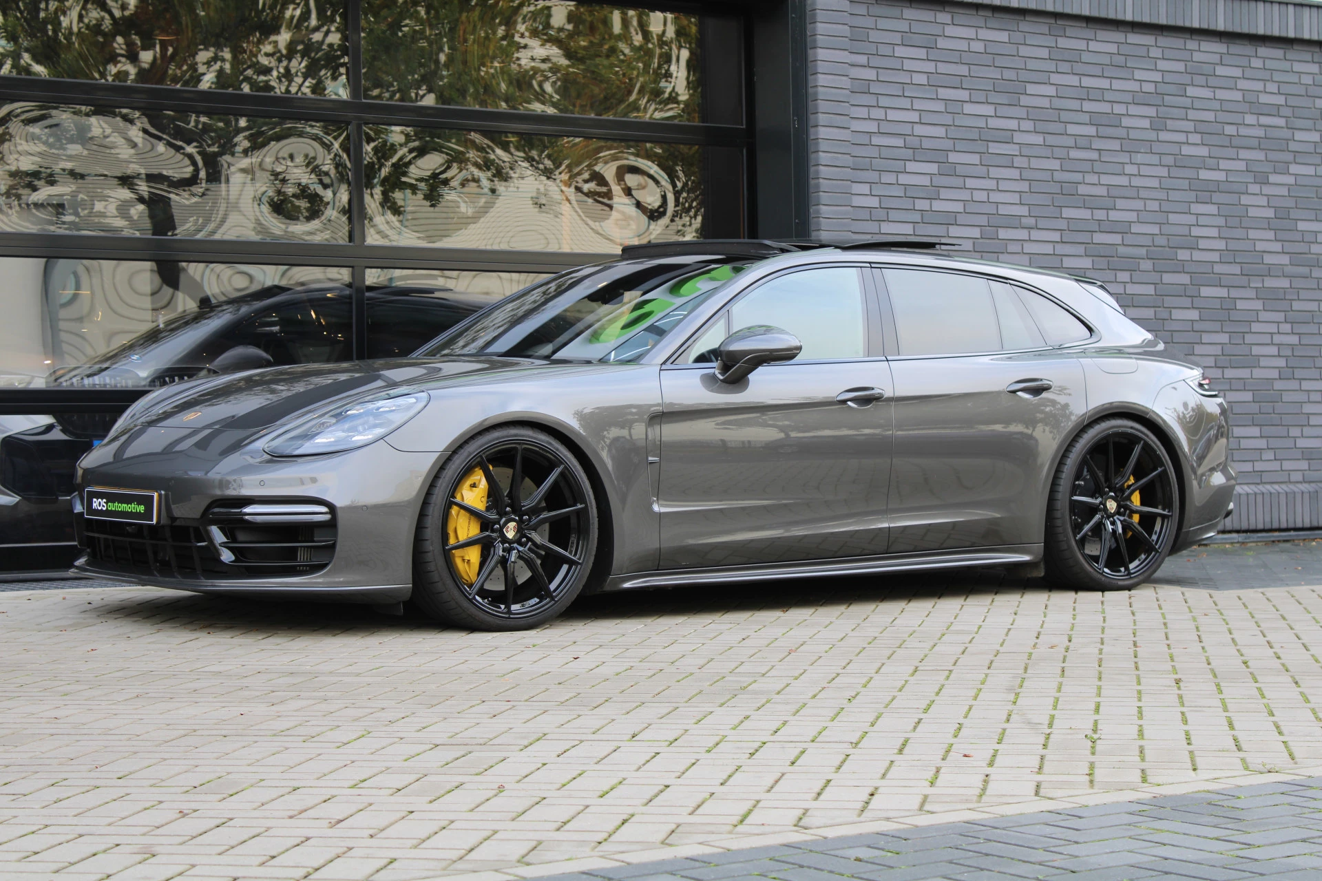 Hoofdafbeelding Porsche Panamera