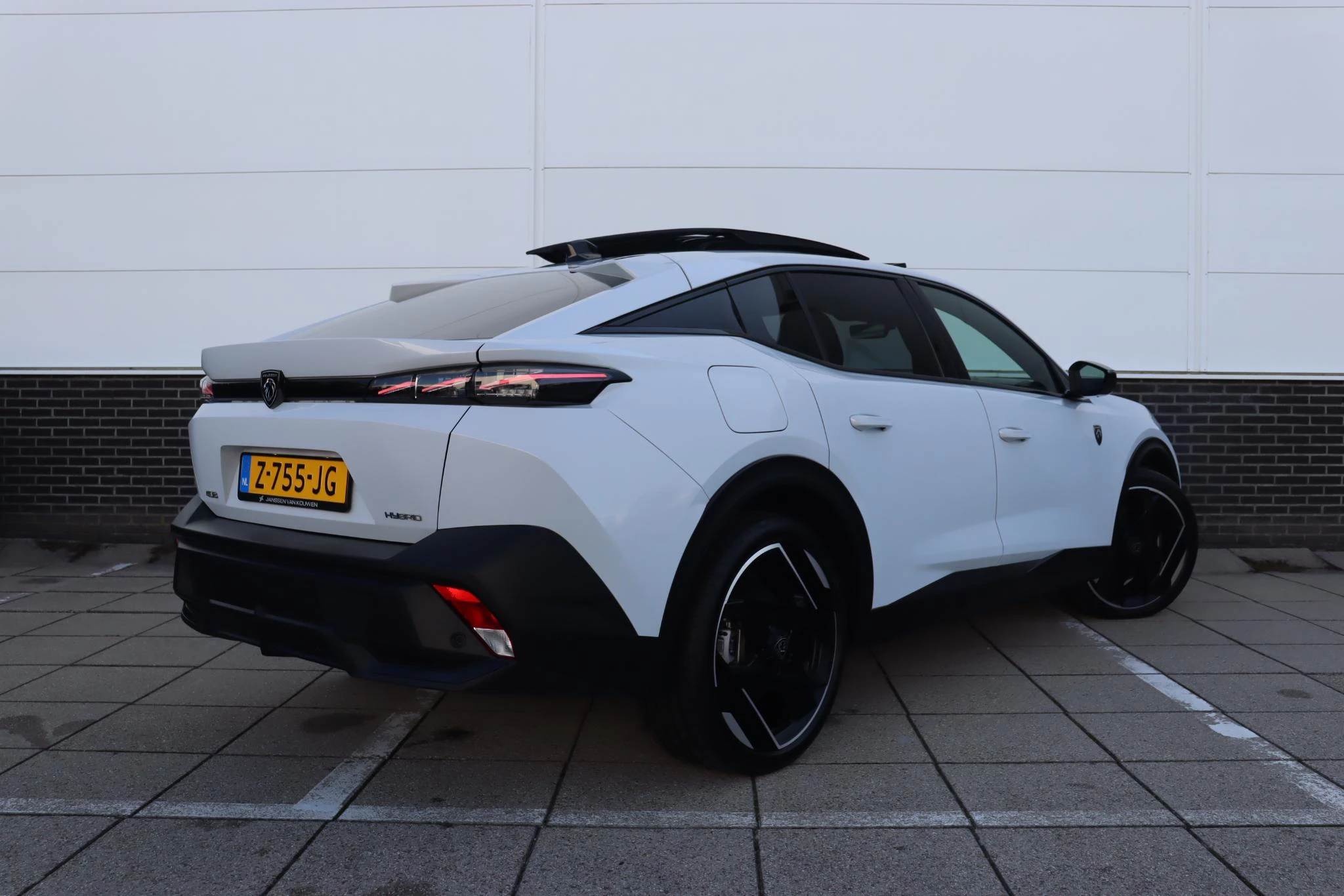 Hoofdafbeelding Peugeot 408
