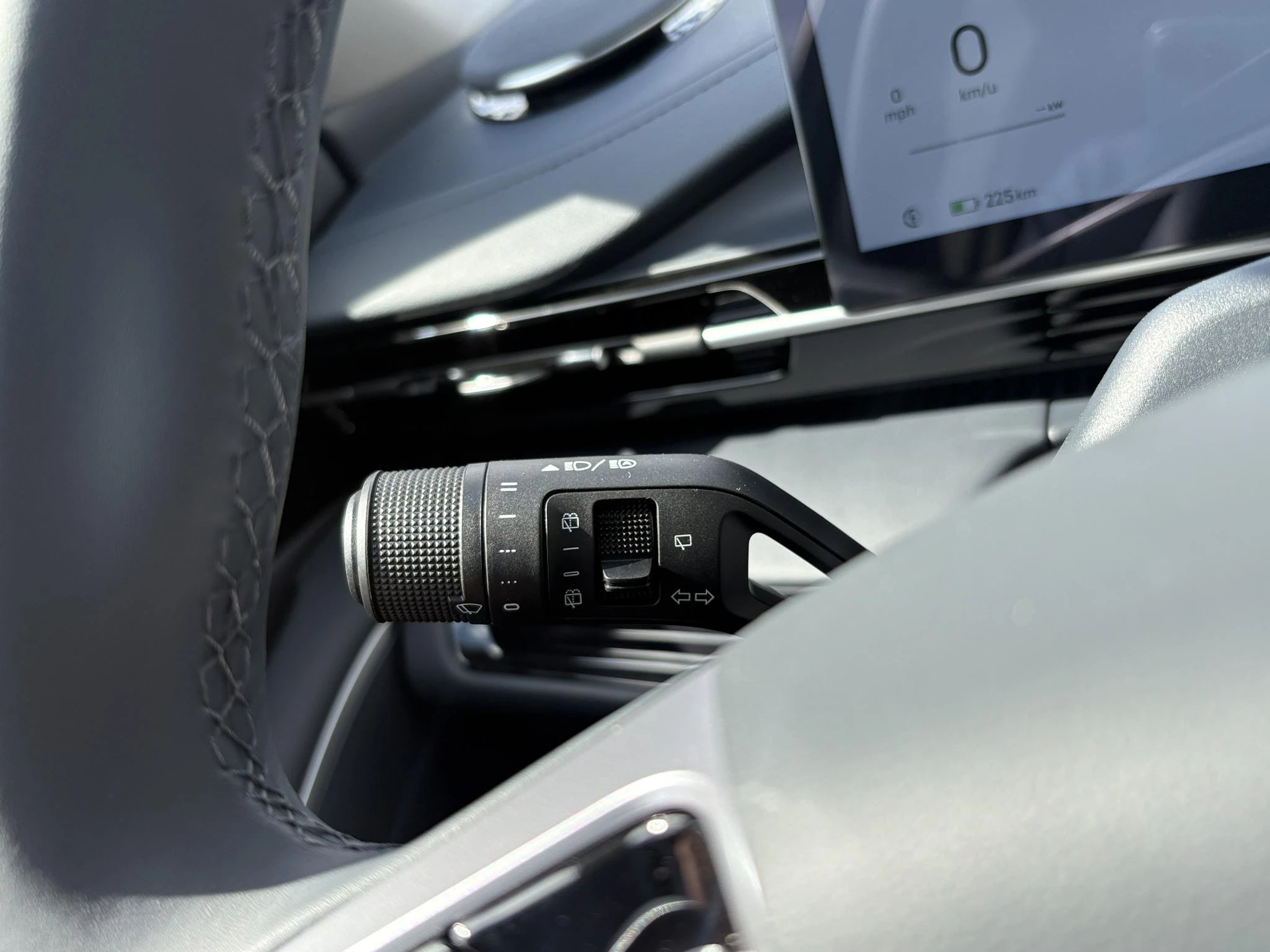 Hoofdafbeelding Geely E5