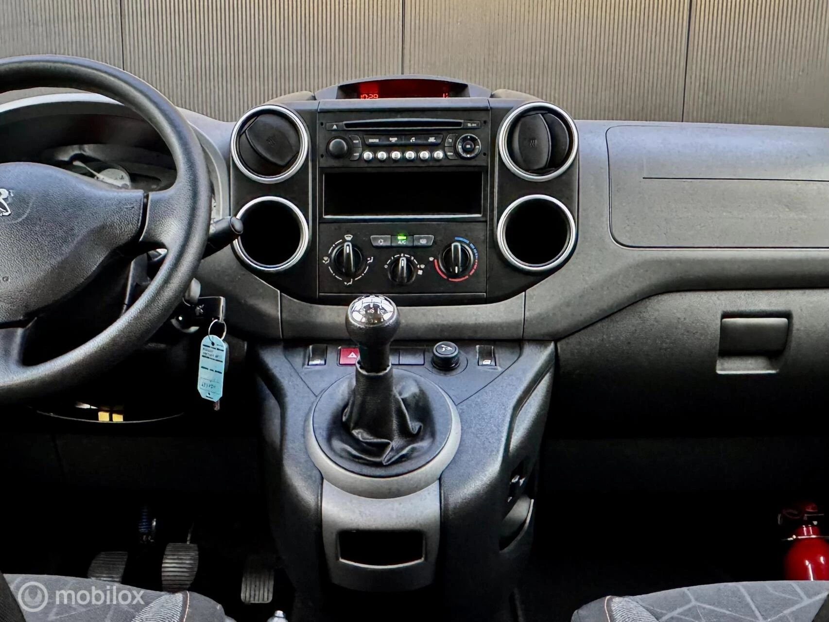 Hoofdafbeelding Peugeot Partner