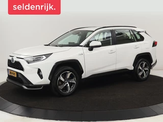 Hoofdafbeelding Toyota RAV4 Toyota RAV4 2.5 Plug-in Hybrid AWD Dynamic | Trekhaak |  Stoelverwarming | Adaptive cruise | Carplay | Achterbankverwarming | Full LED | Keyless
