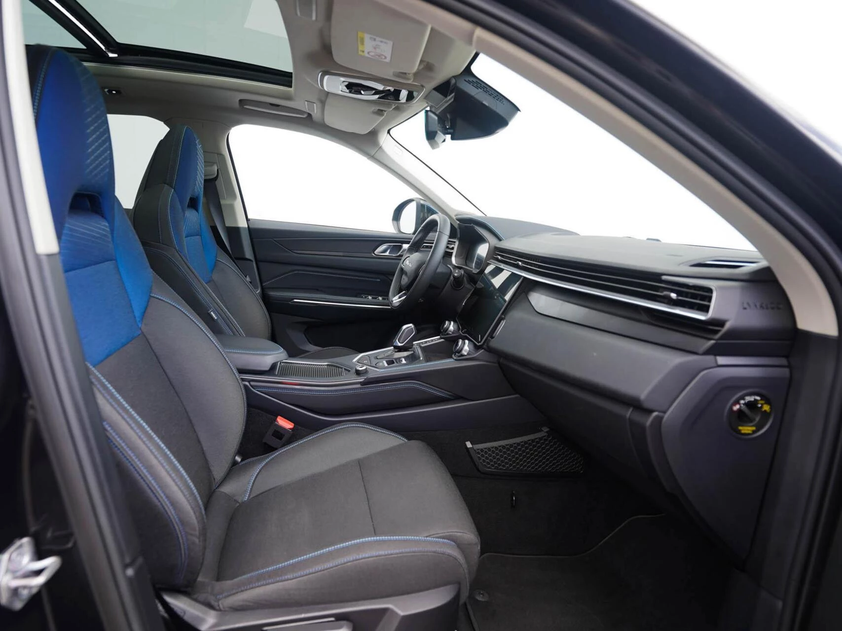 Hoofdafbeelding Lynk & Co 01