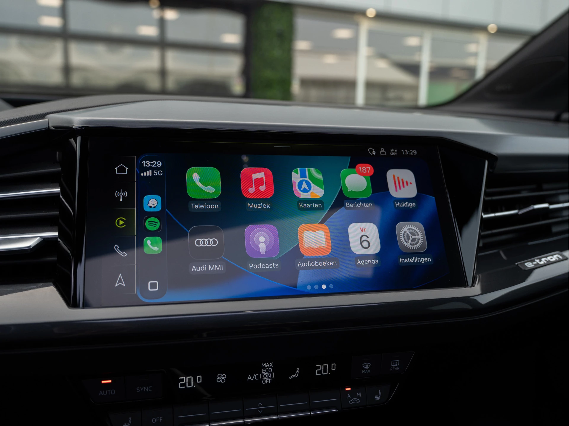 Hoofdafbeelding Audi Q4 e-tron