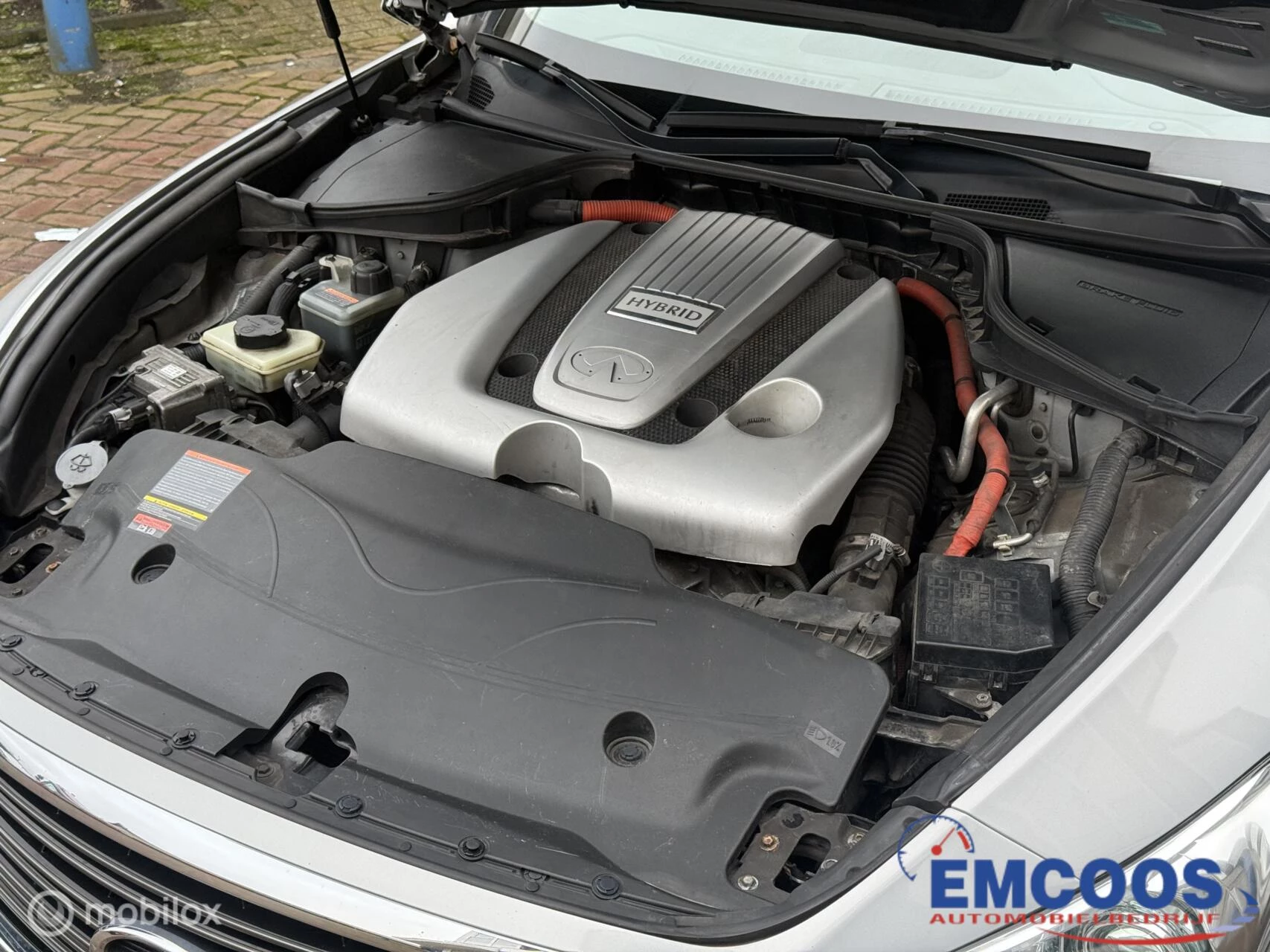 Hoofdafbeelding Infiniti M