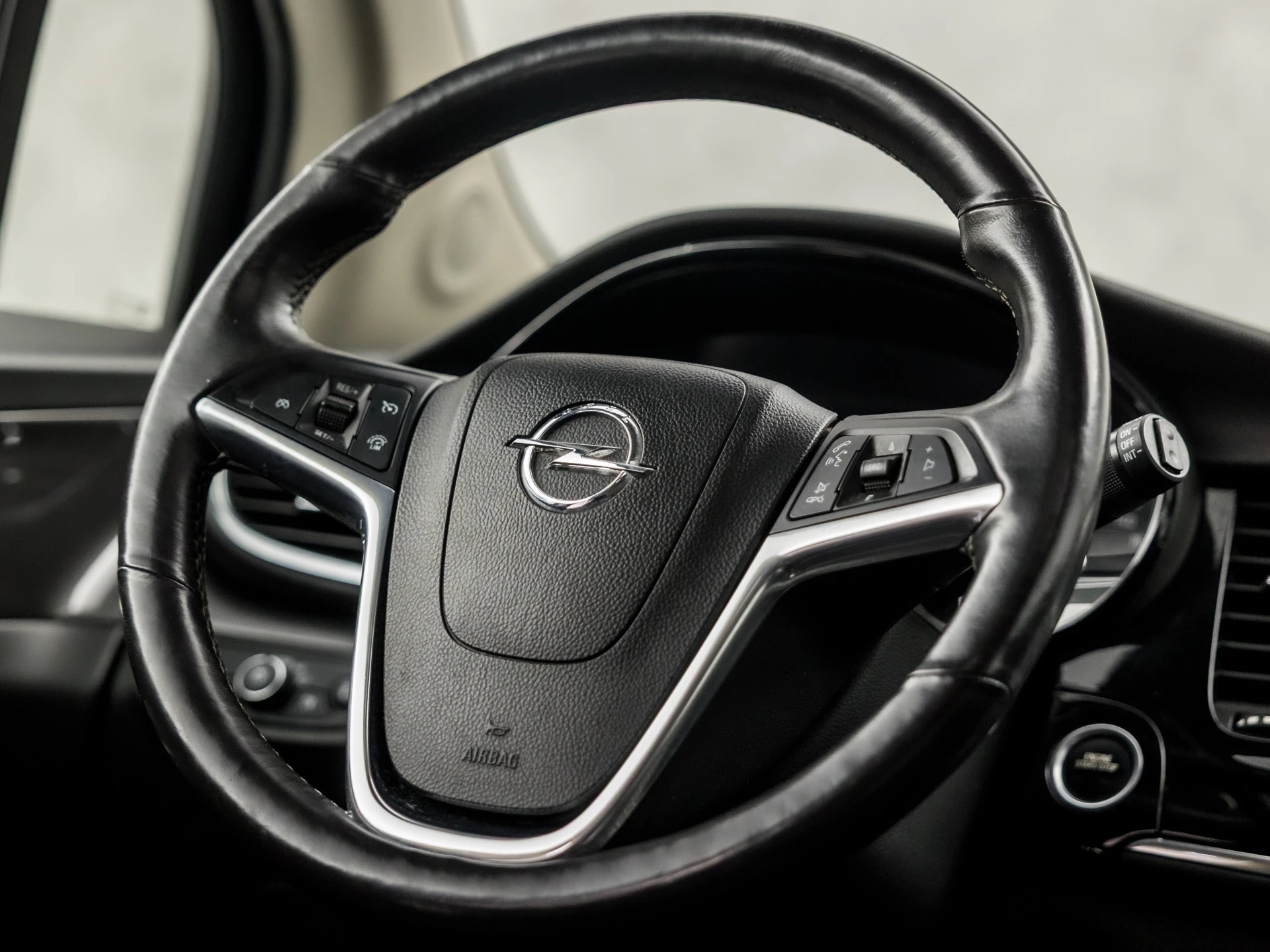 Hoofdafbeelding Opel Mokka X