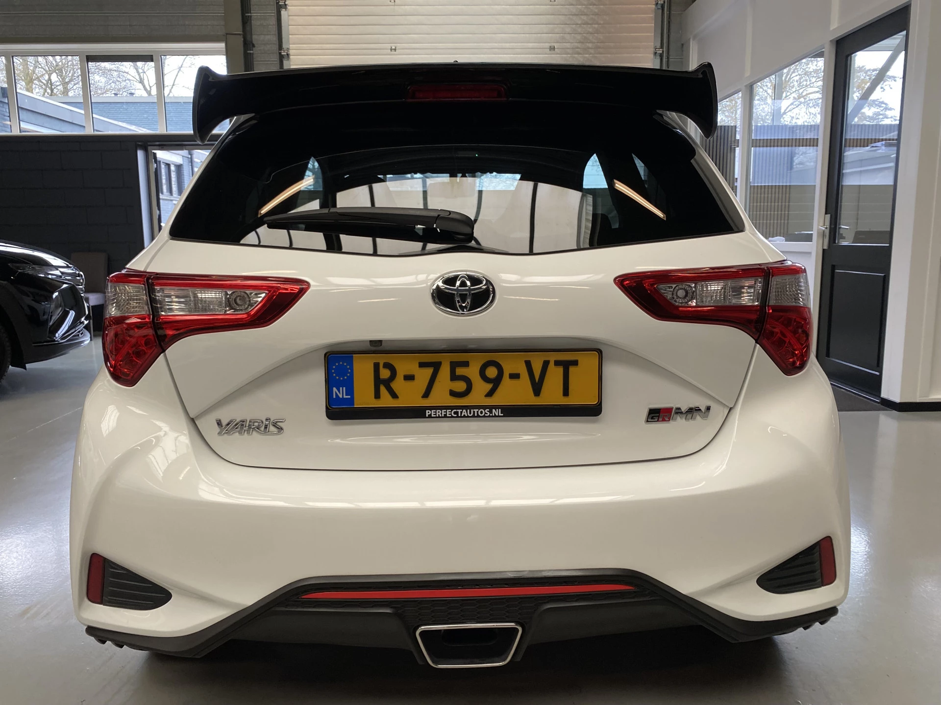 Hoofdafbeelding Toyota Yaris