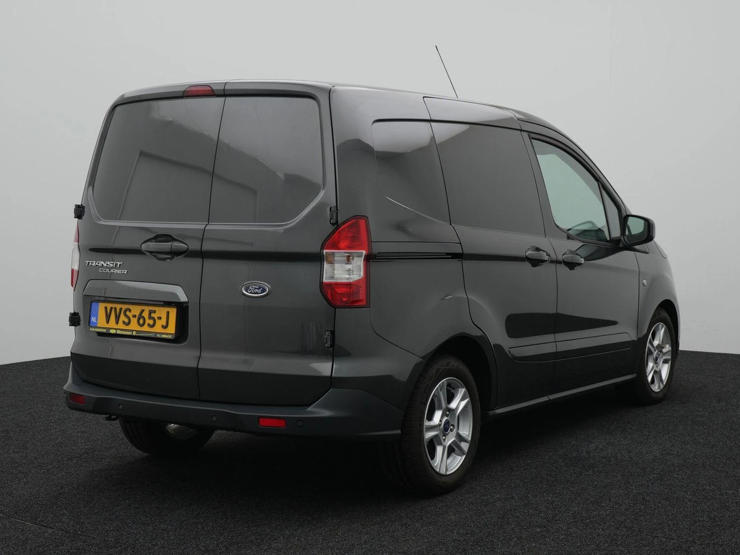 Hoofdafbeelding Ford Transit Courier
