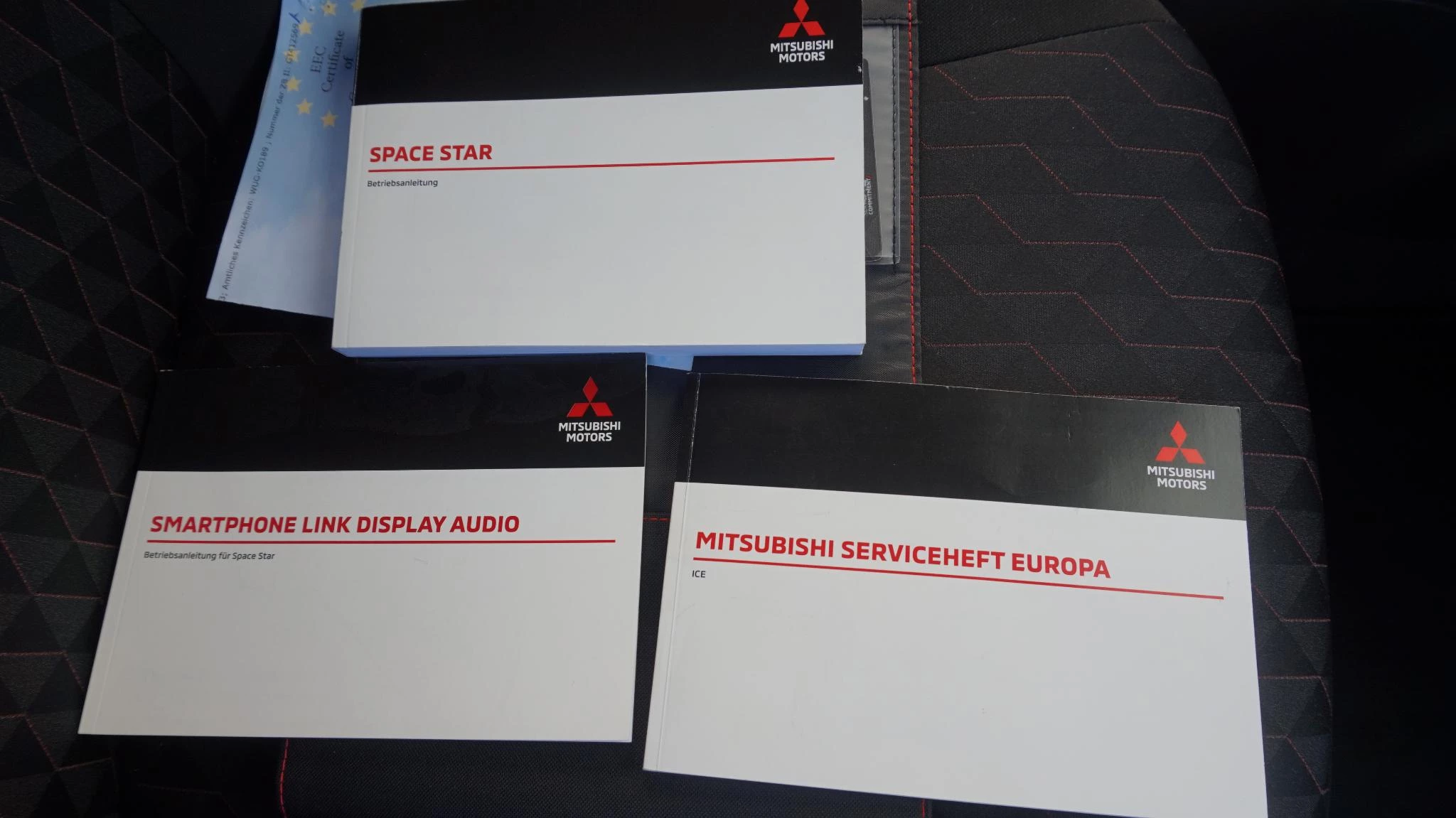 Hoofdafbeelding Mitsubishi Space Star