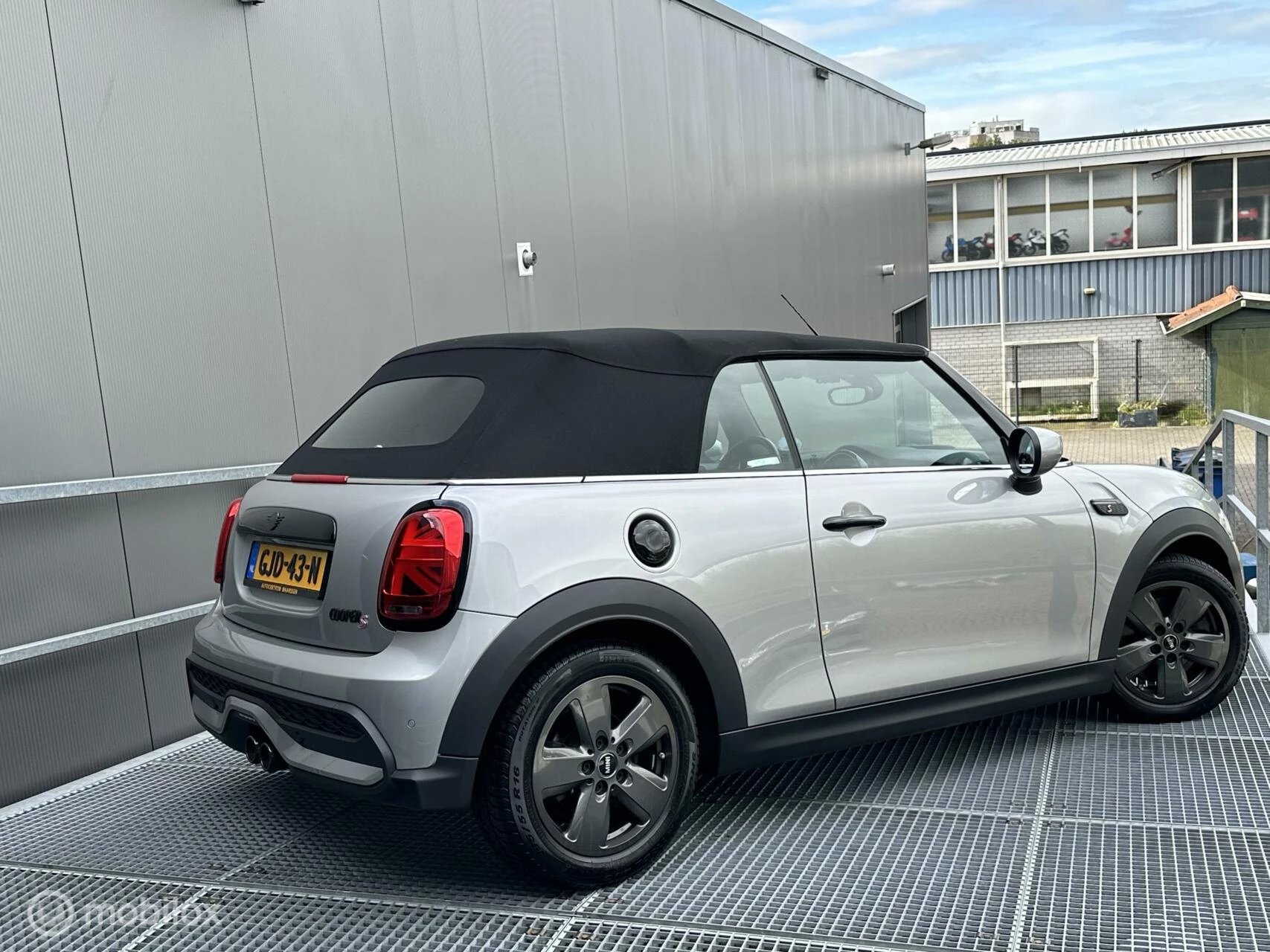 Hoofdafbeelding MINI Cooper S Cabrio