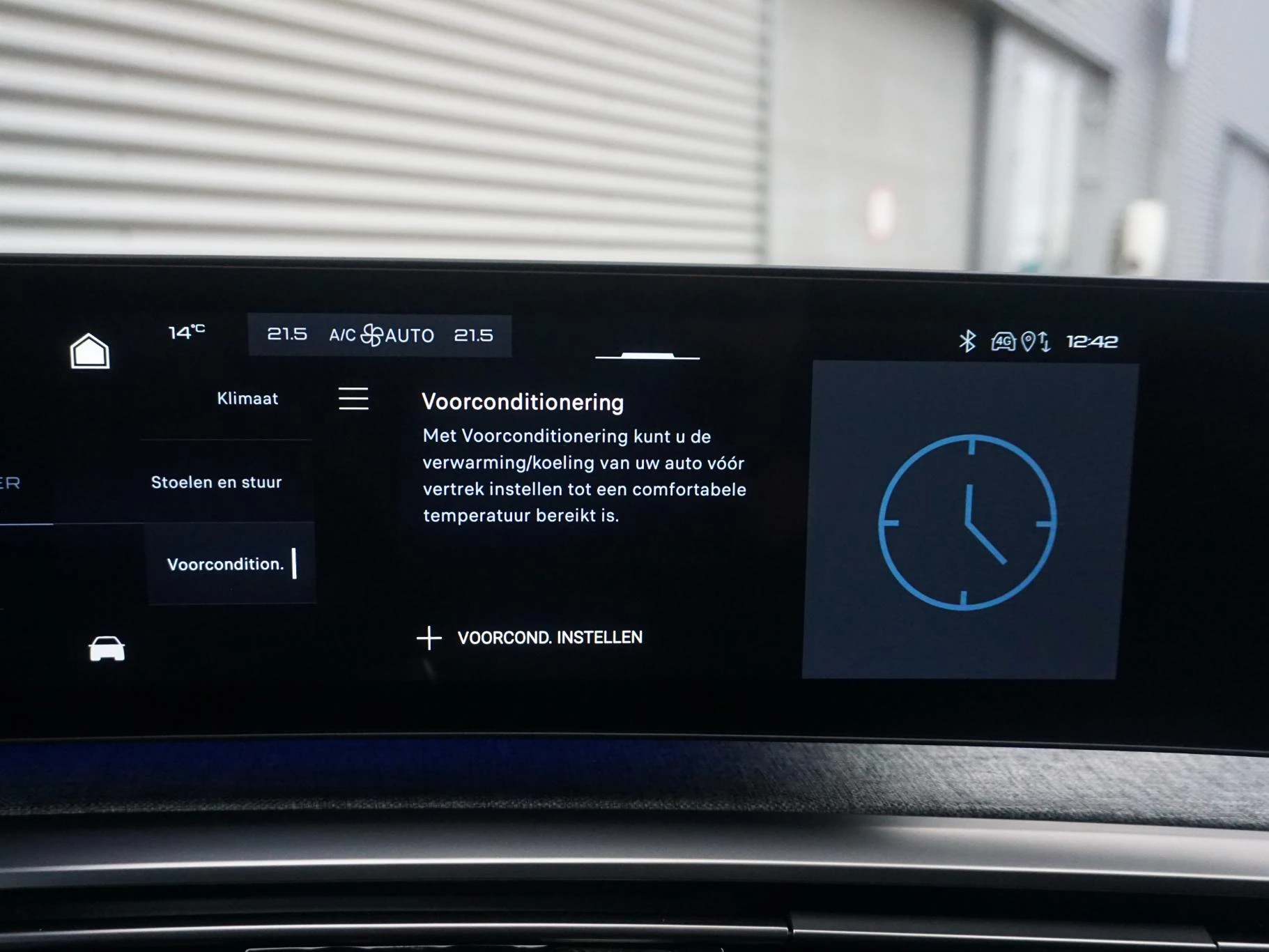 Hoofdafbeelding Peugeot e-3008