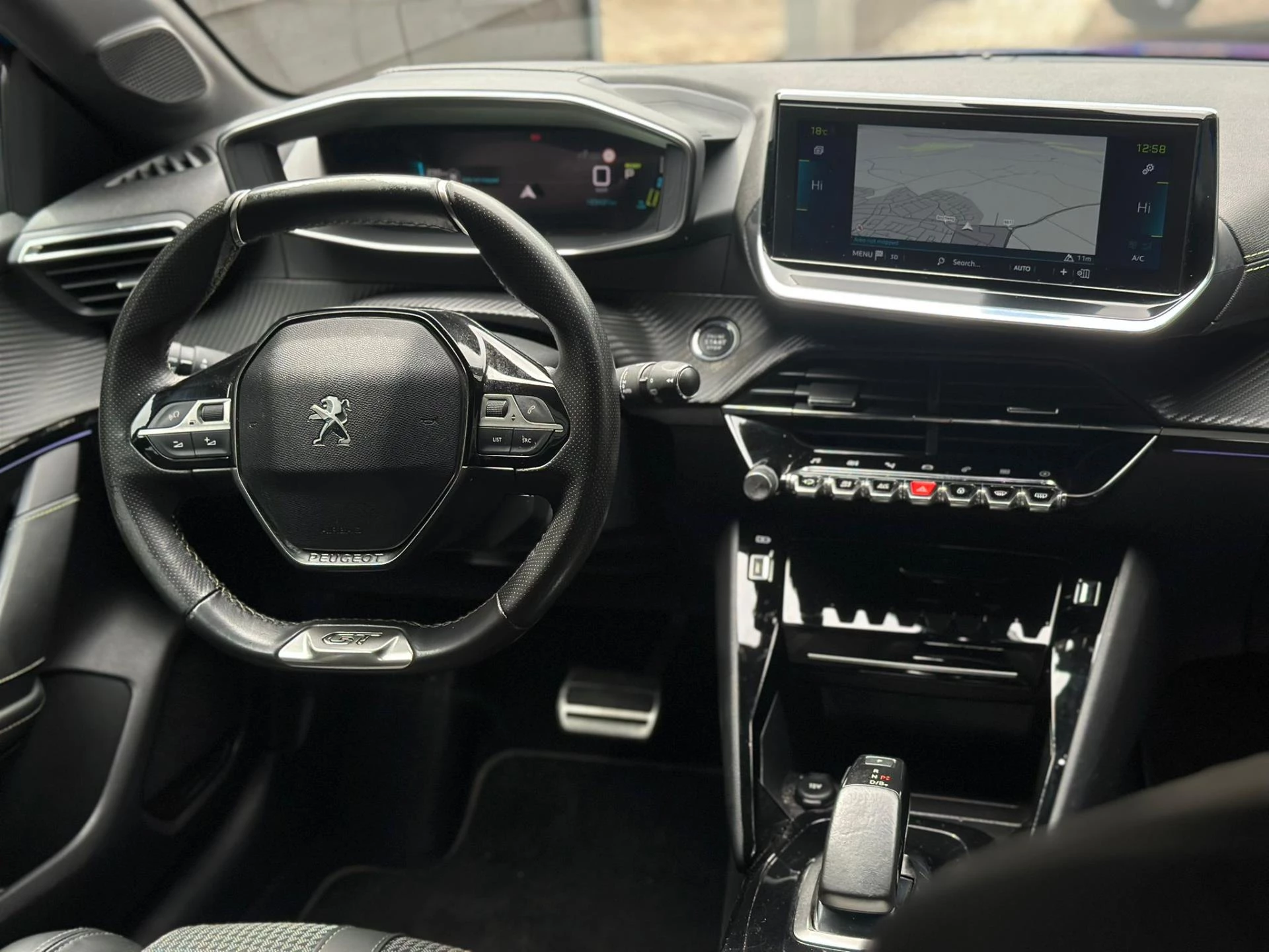 Hoofdafbeelding Peugeot e-208