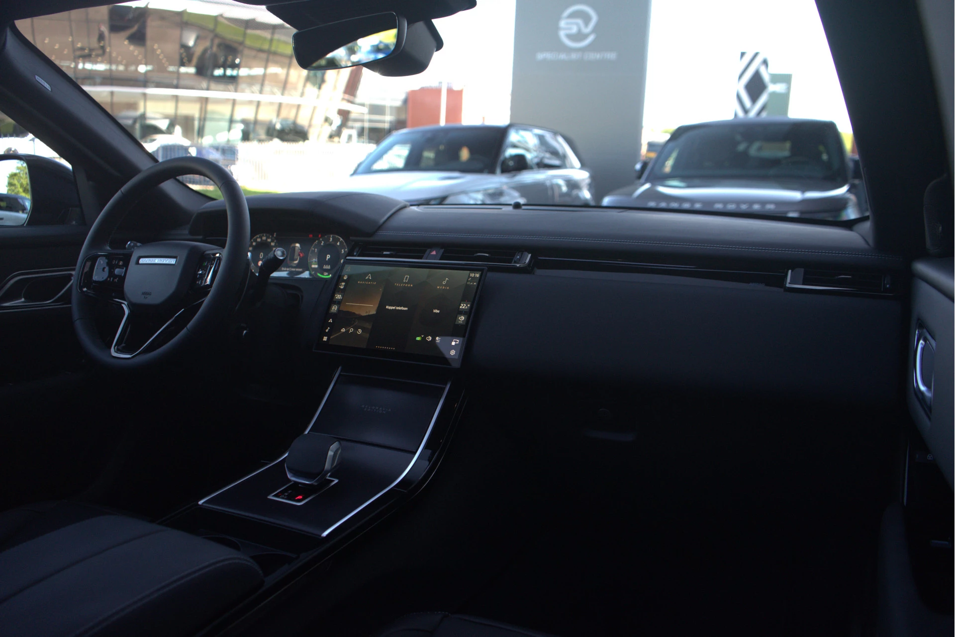 Hoofdafbeelding Land Rover Range Rover Velar