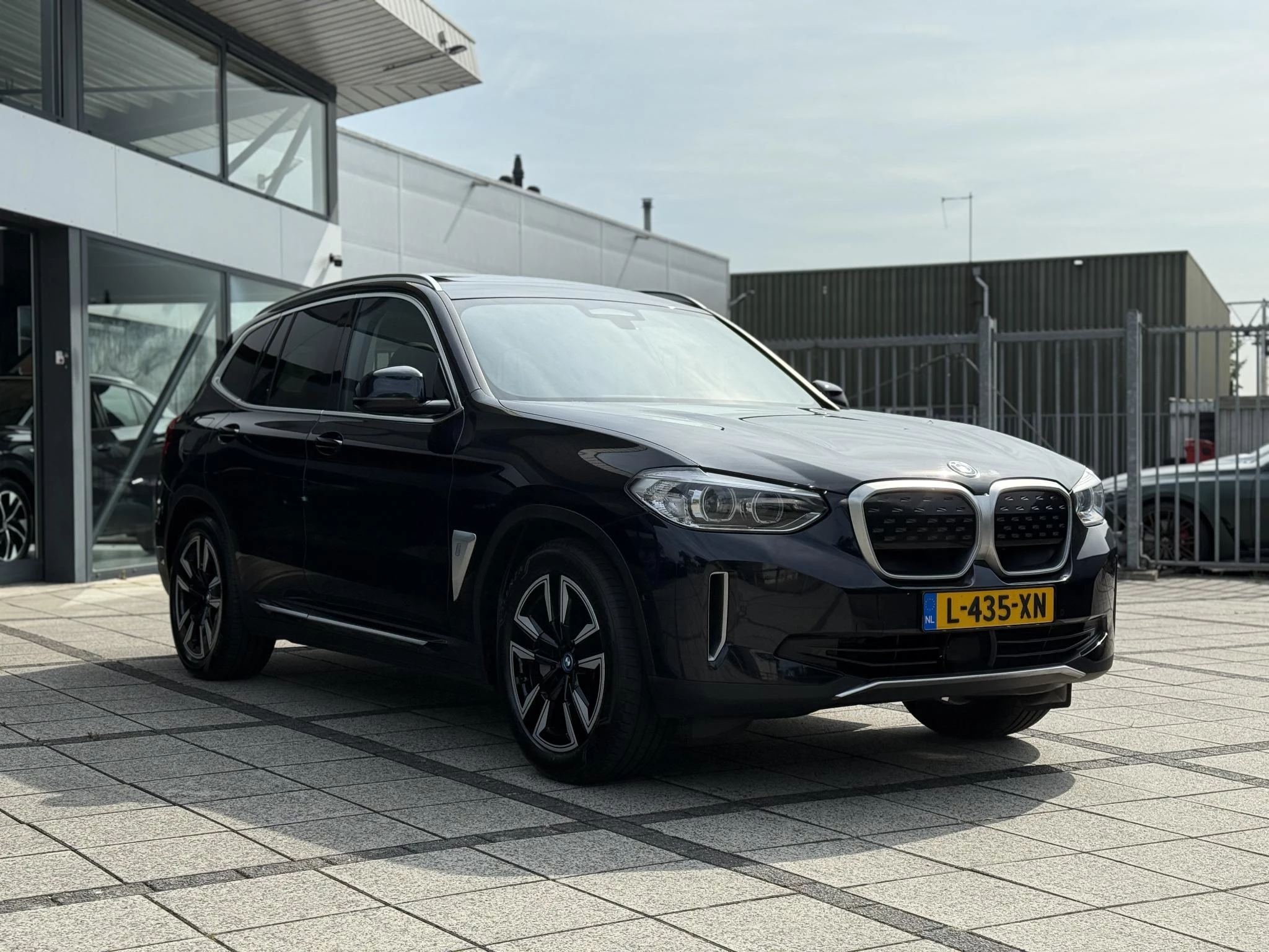 Hoofdafbeelding BMW iX3