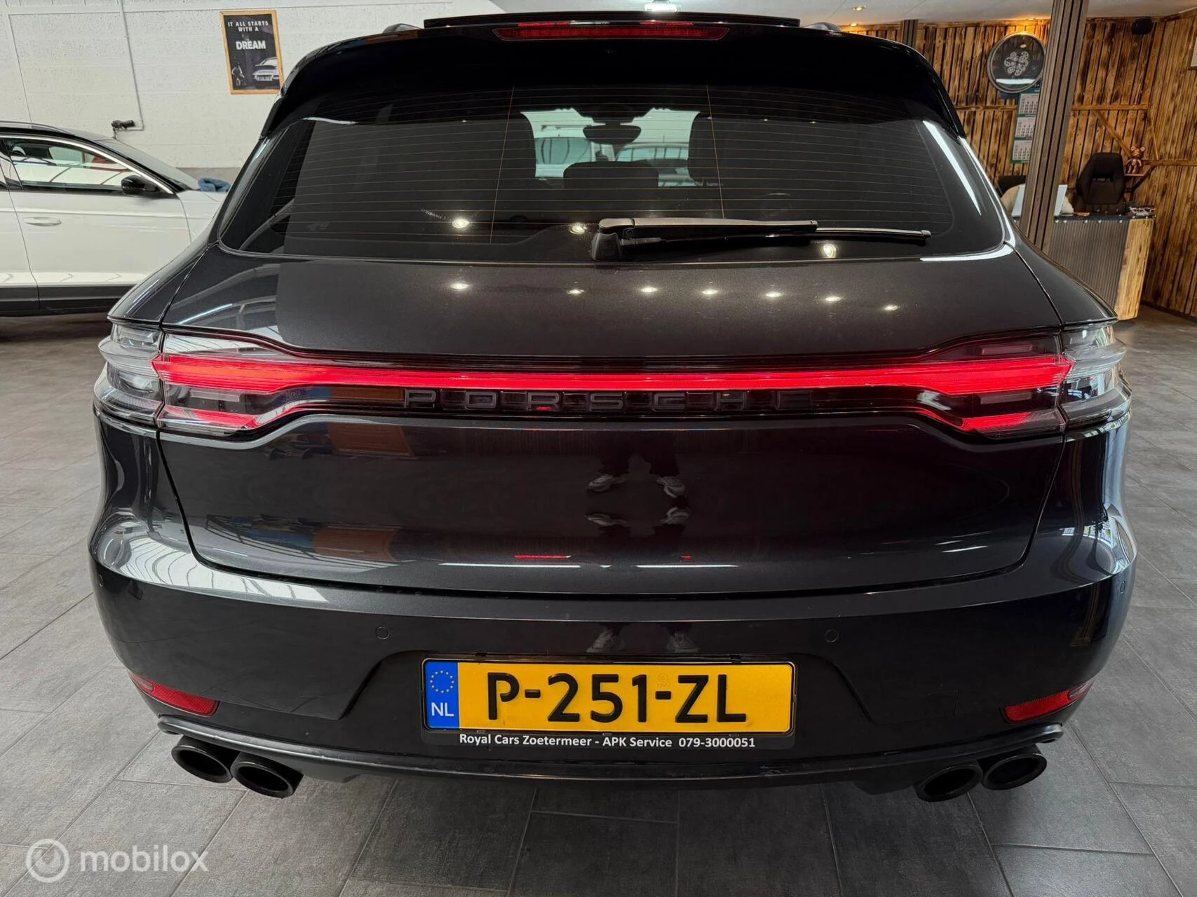 Hoofdafbeelding Porsche Macan