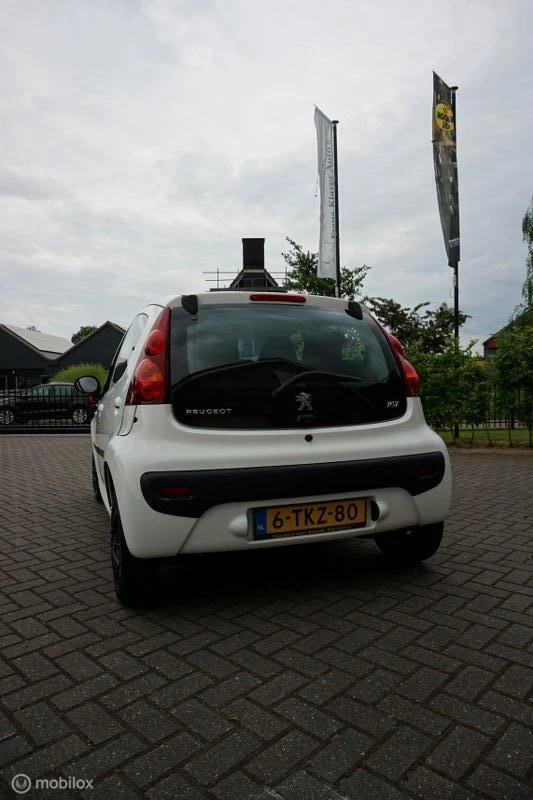 Hoofdafbeelding Peugeot 107