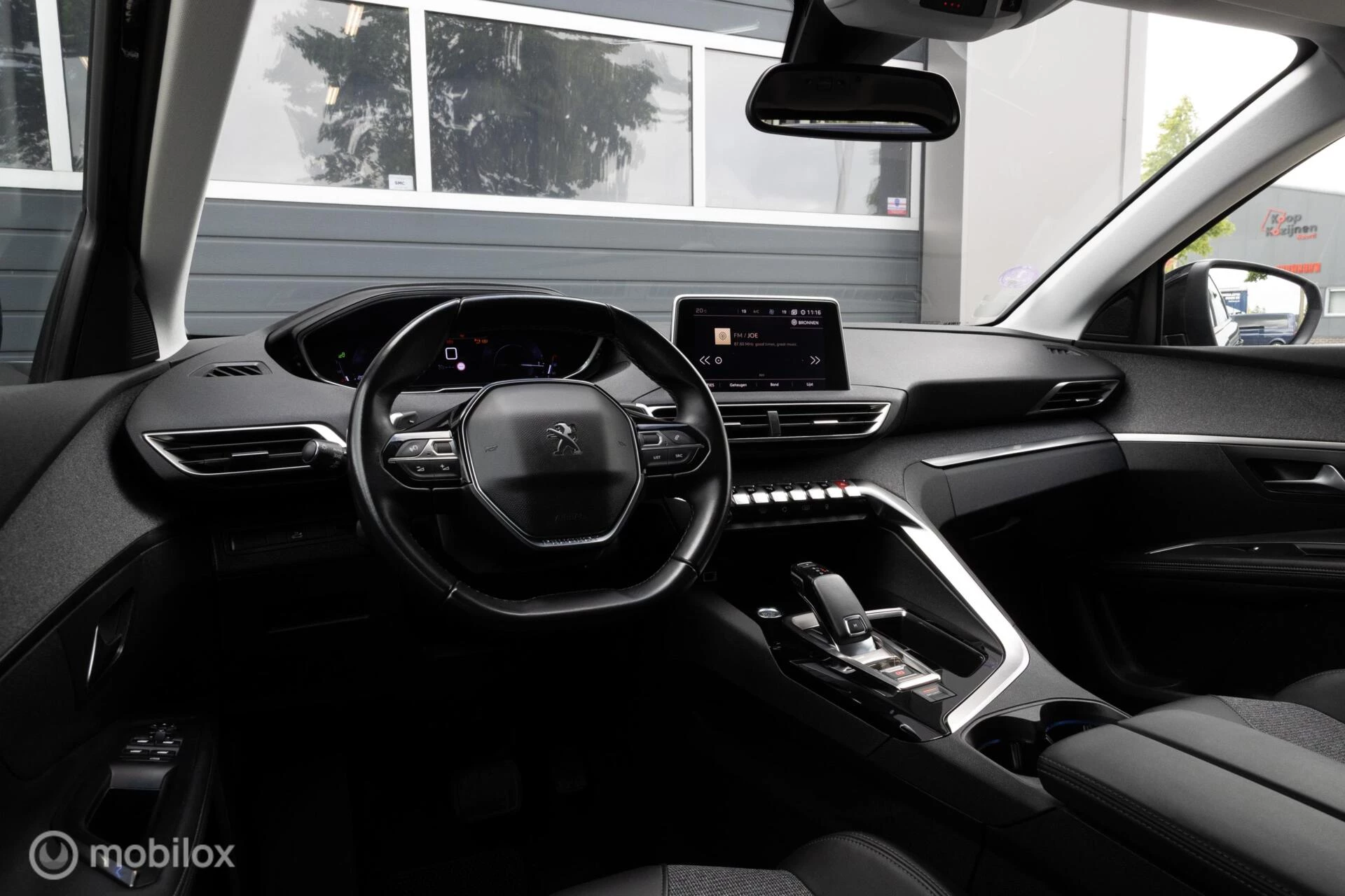 Hoofdafbeelding Peugeot 5008