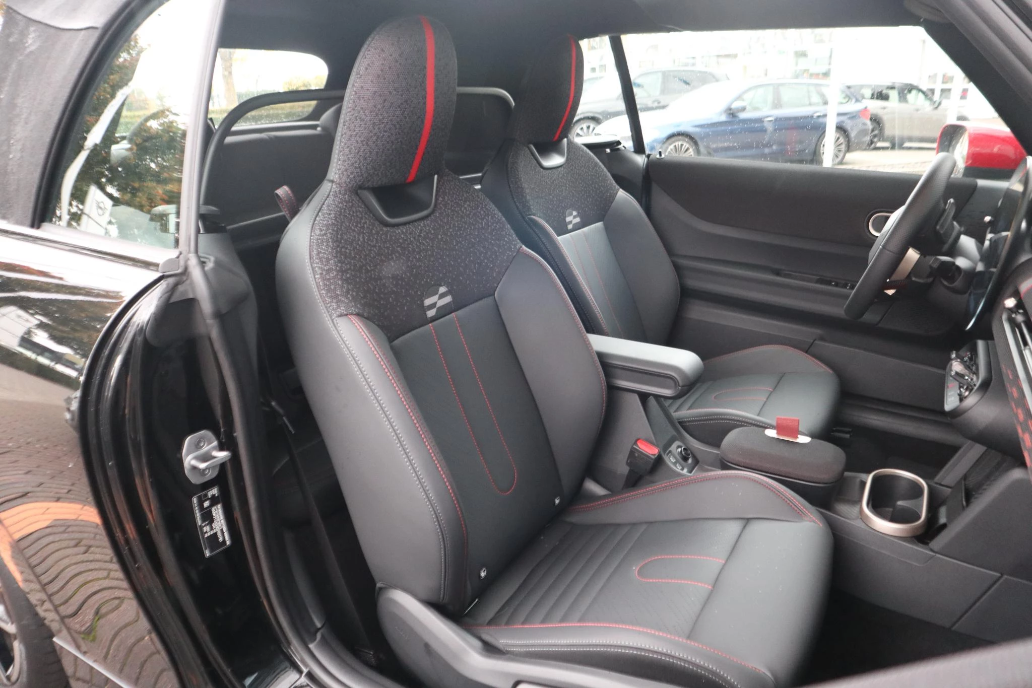 Hoofdafbeelding MINI Cabrio