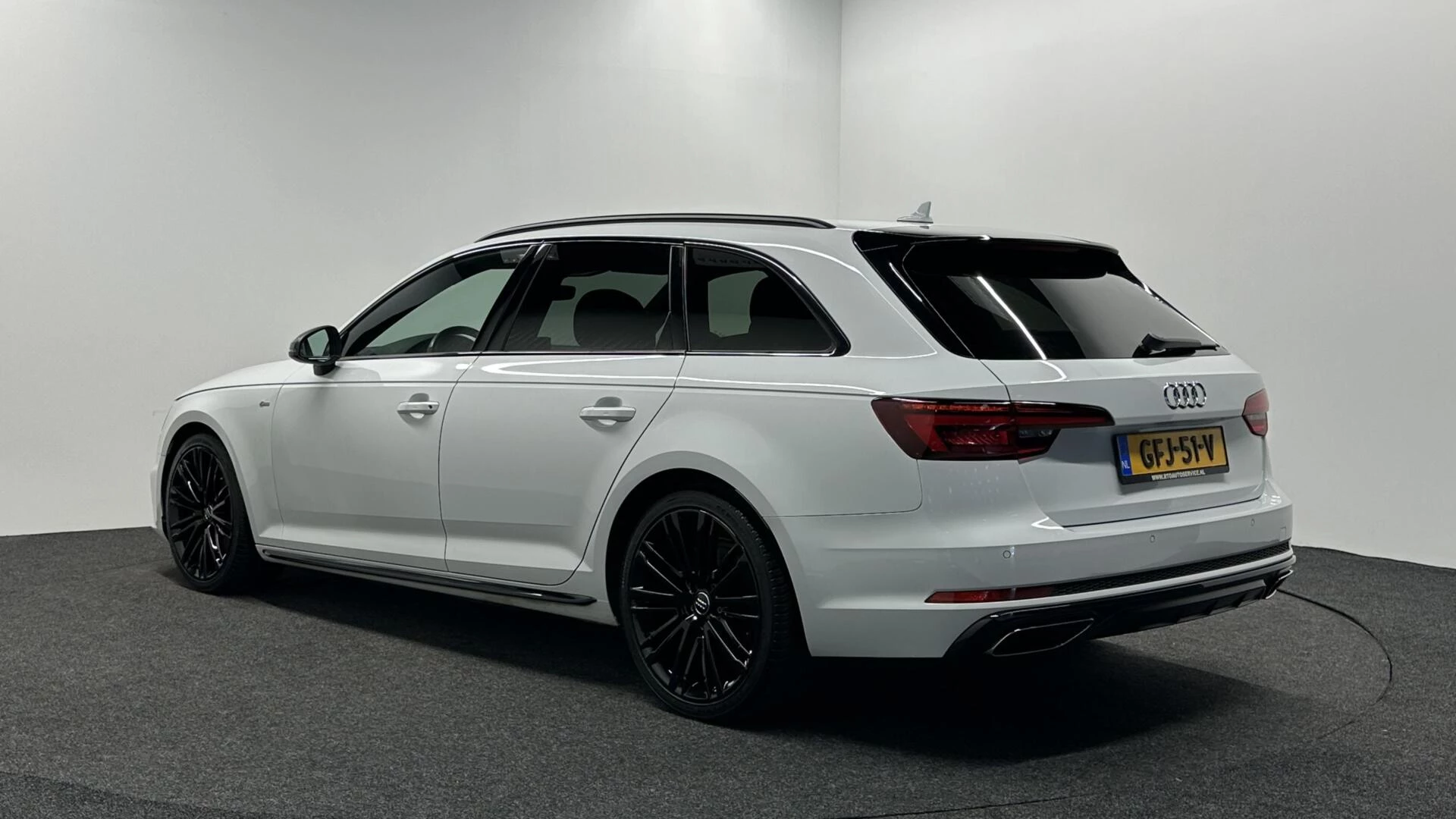 Hoofdafbeelding Audi A4