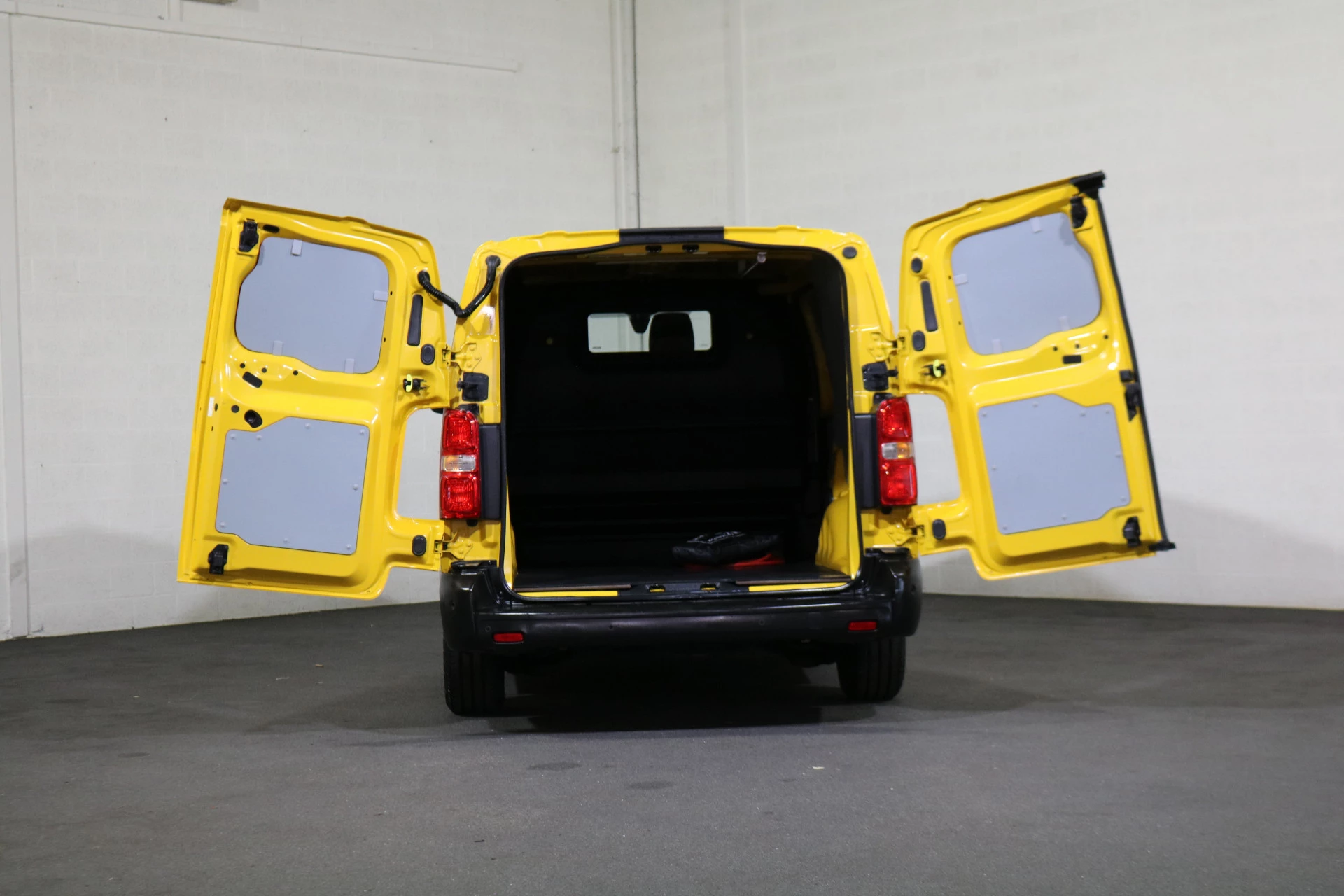 Hoofdafbeelding Opel Vivaro-e