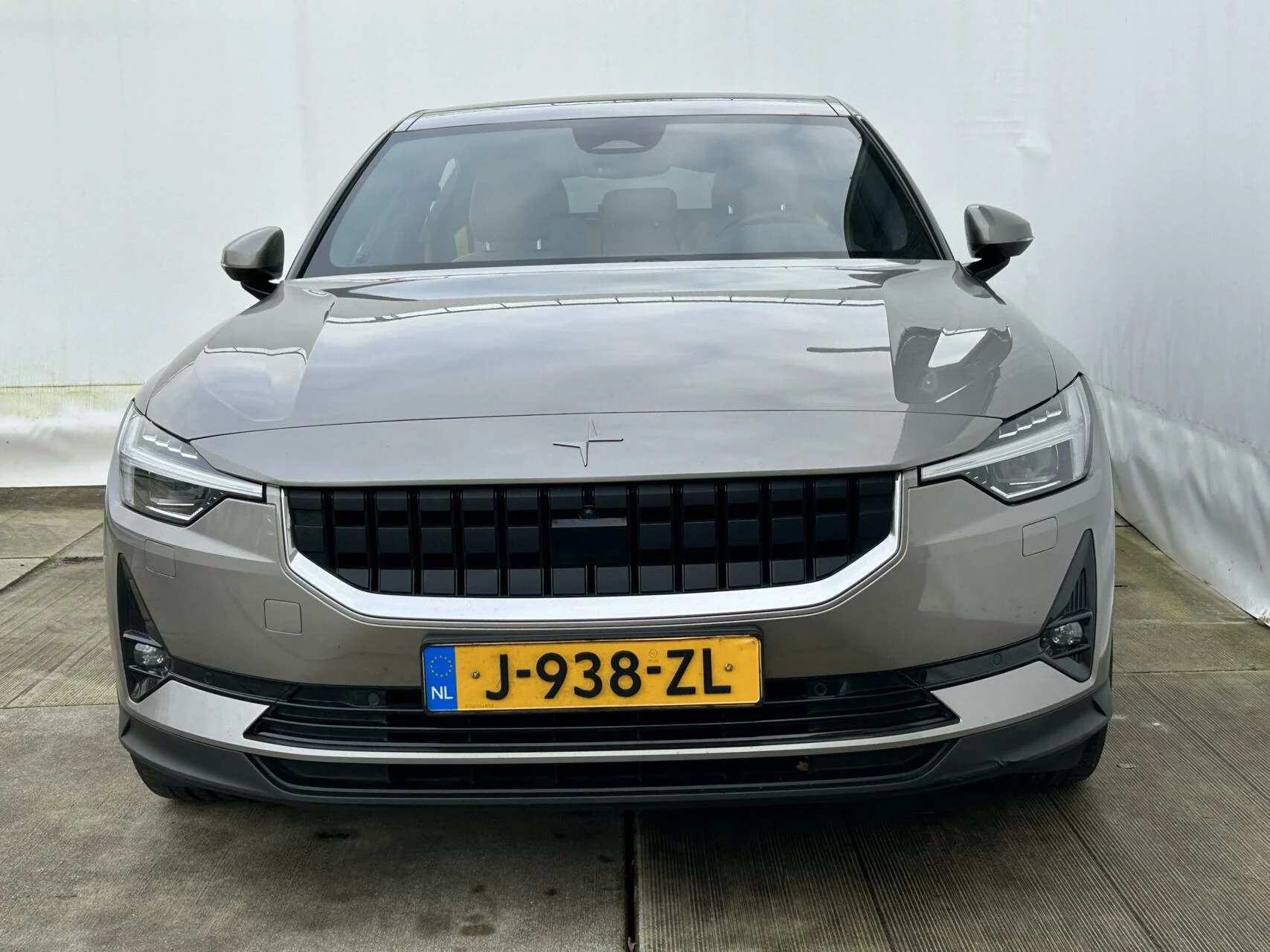 Hoofdafbeelding Polestar 2