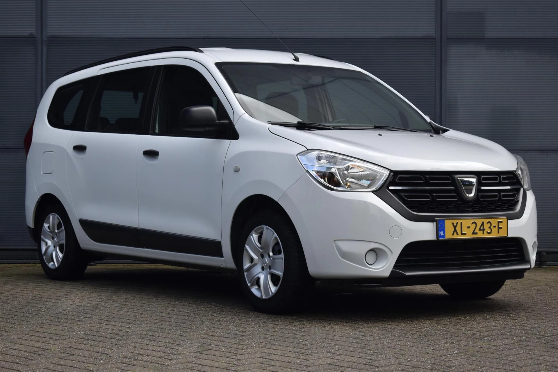 Hoofdafbeelding Dacia Lodgy