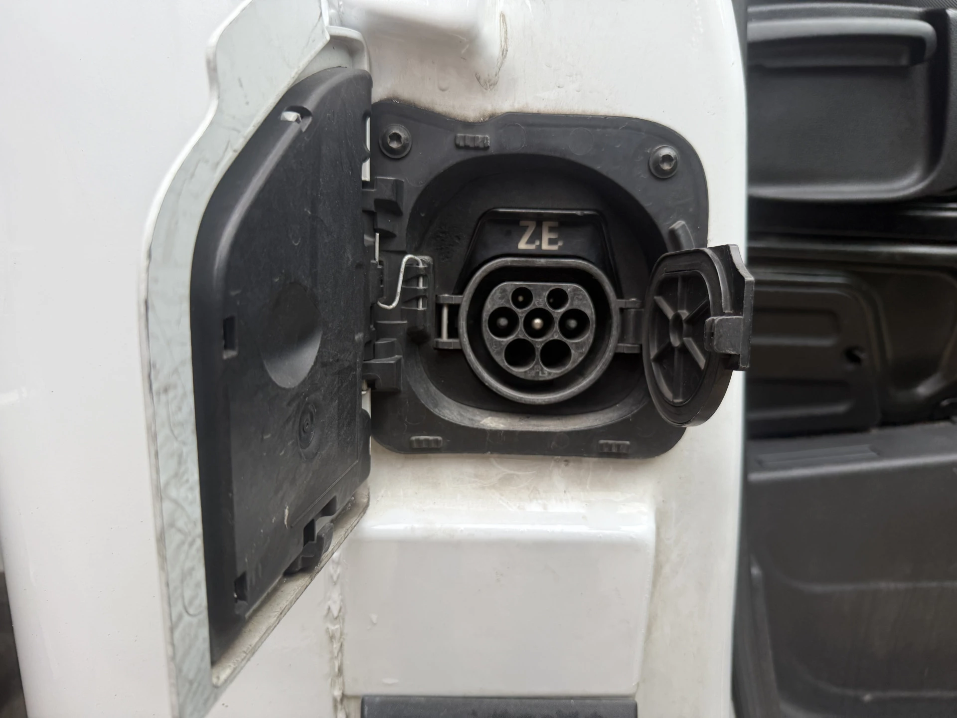 Hoofdafbeelding Renault eMaster