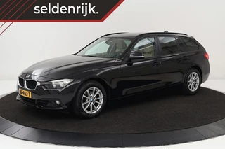 BMW 3-serie 320i Essential | Leder | Trekhaak |  Stoelverwarming | Navigatie | Keyless | Climate control | PDC | Bluetooth | Cruise control | Sportstoelen