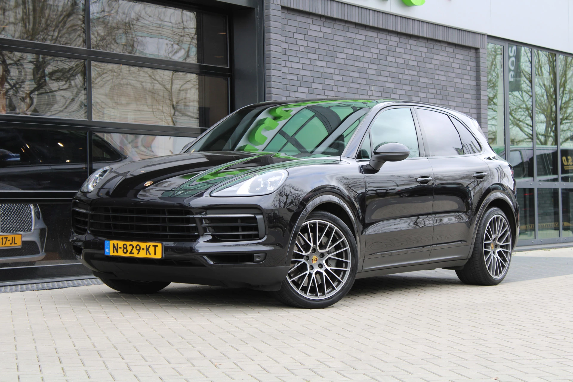 Hoofdafbeelding Porsche Cayenne