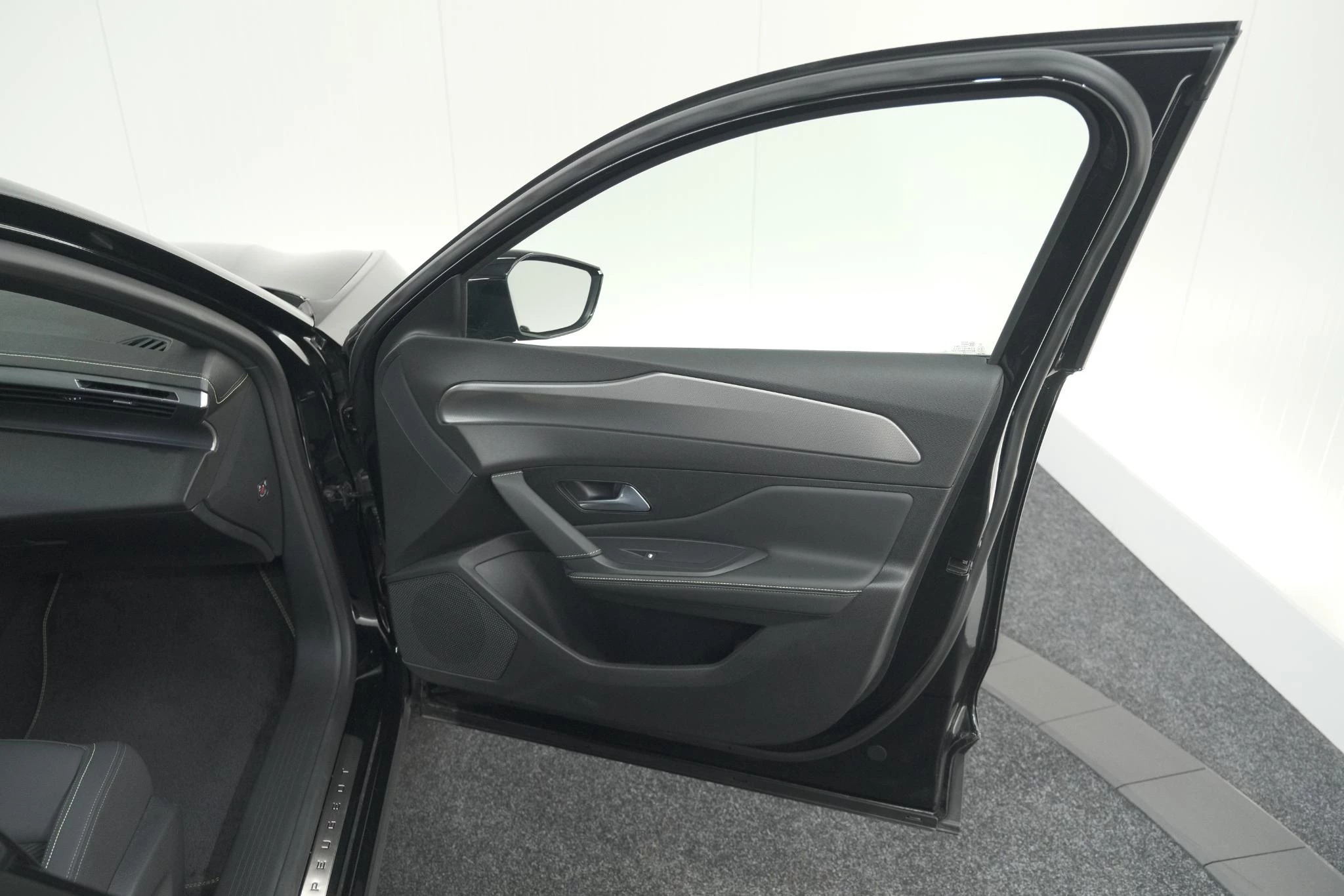 Hoofdafbeelding Peugeot 408